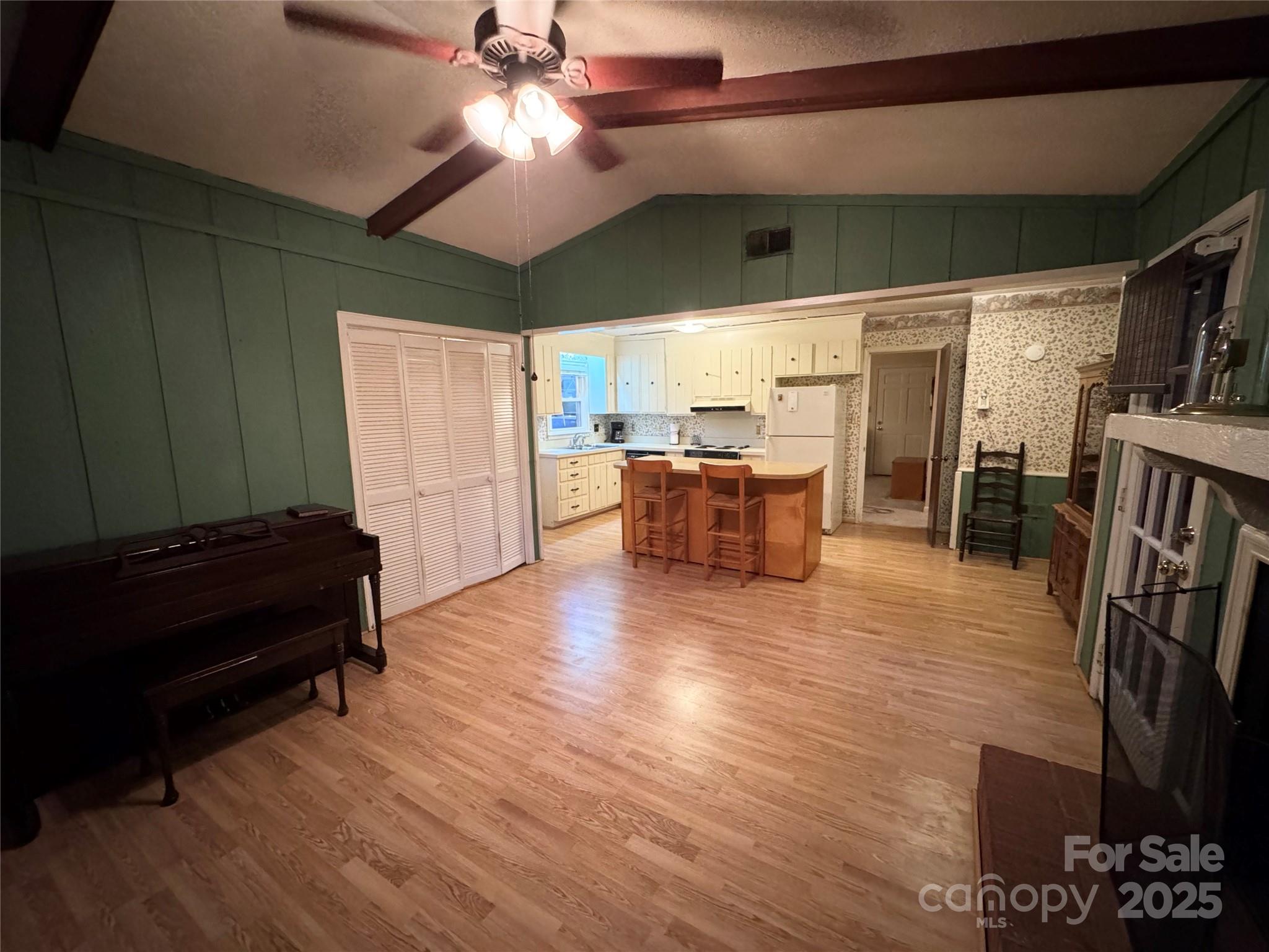 7501 Pawtuckett Road Property Photo 3