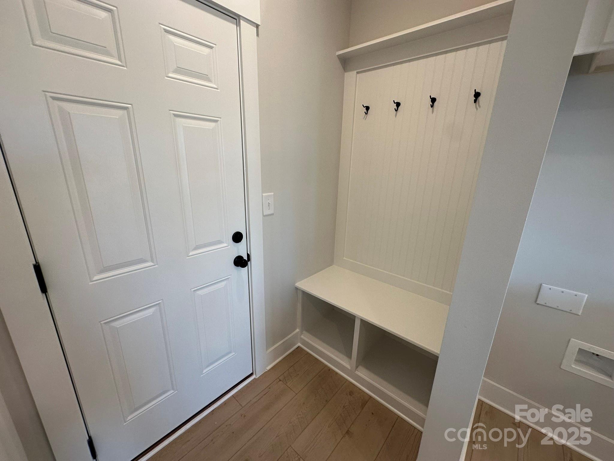 402 Limelight Road Property Photo 5