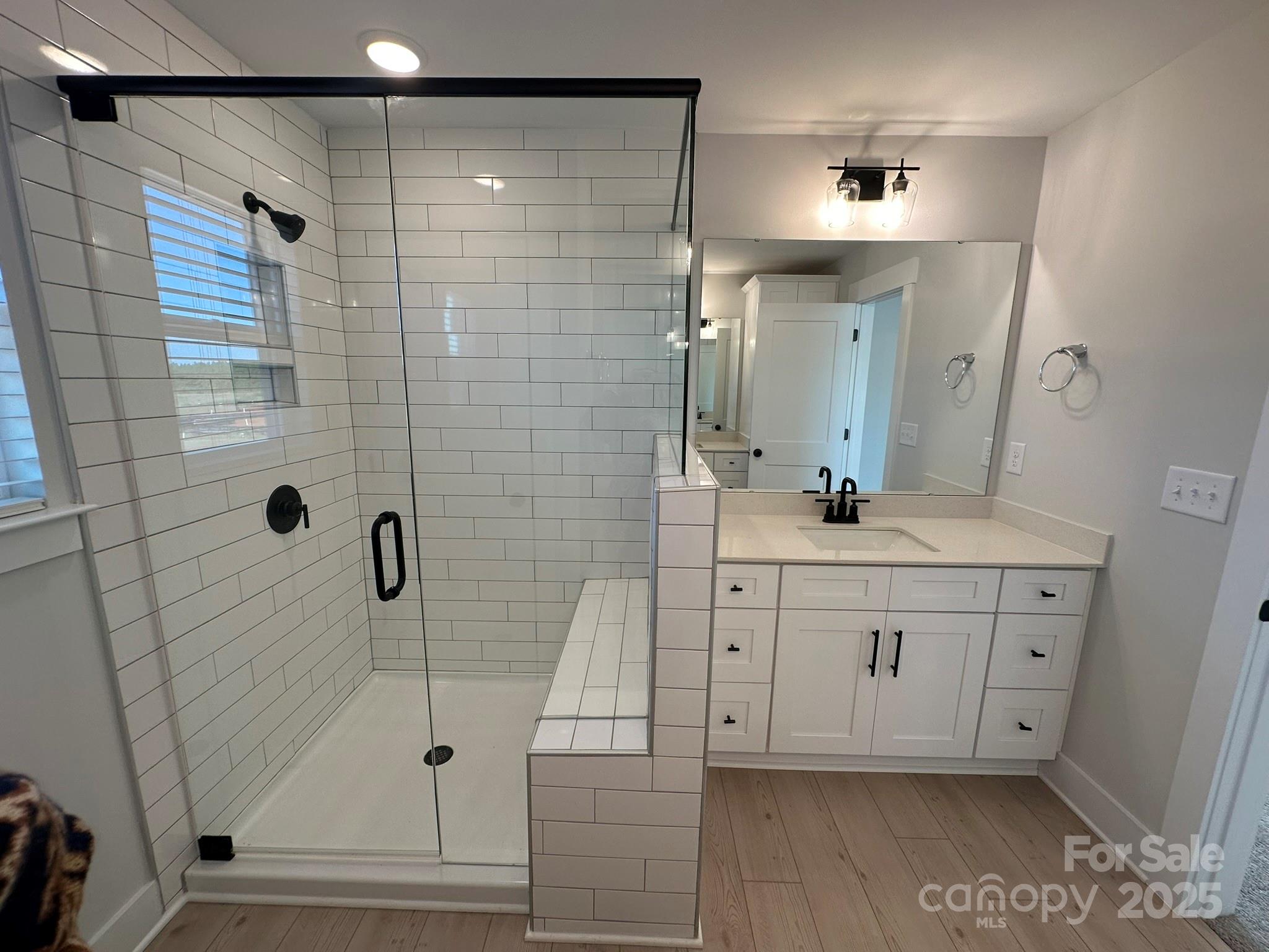 402 Limelight Road Property Photo 13