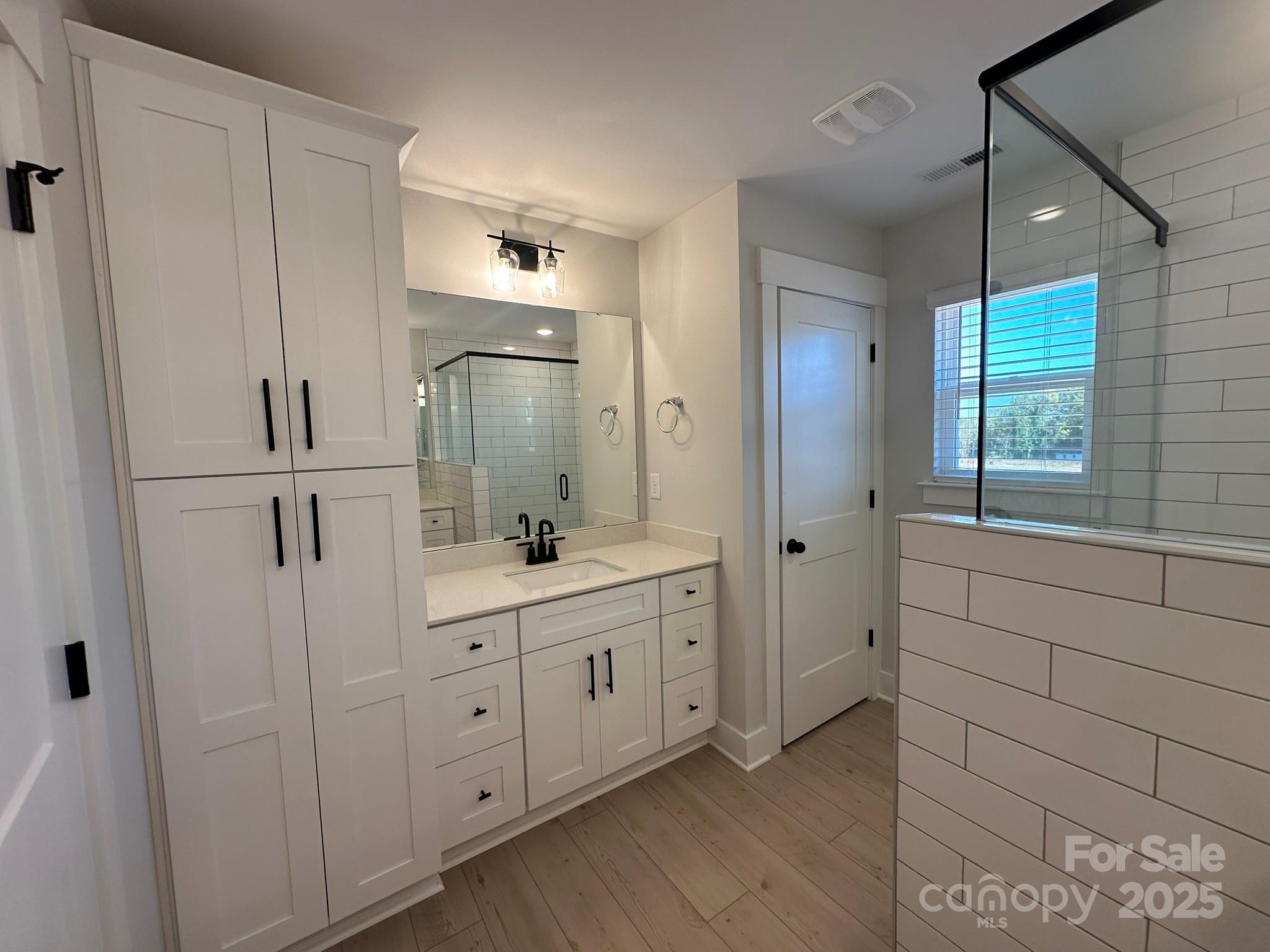 402 Limelight Road Property Photo 14