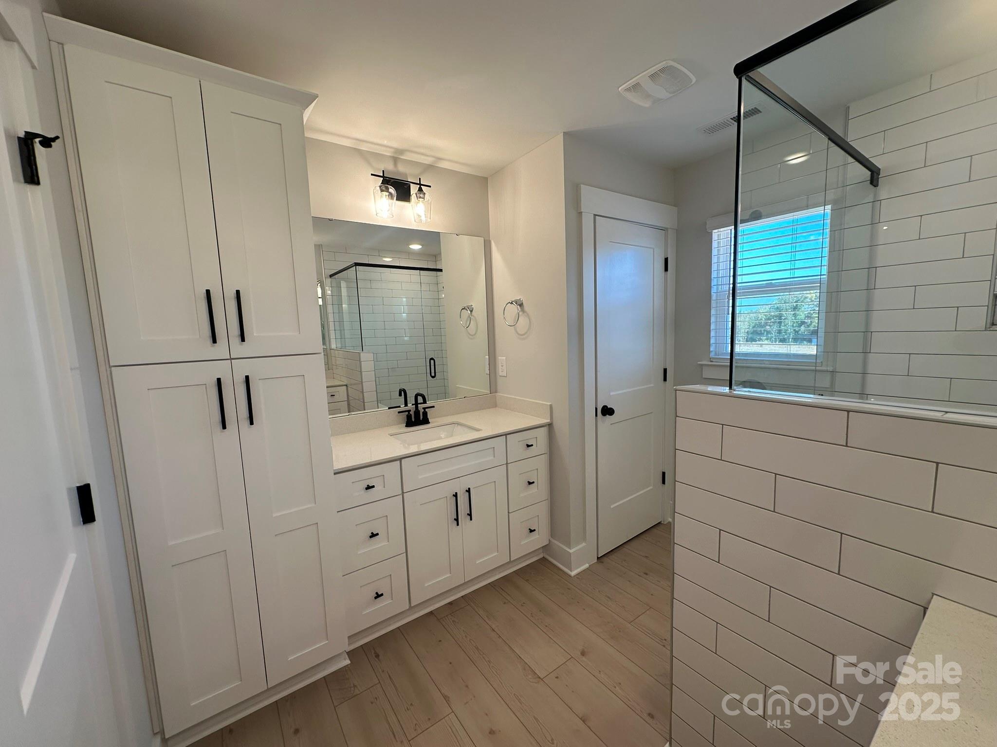 402 Limelight Road Property Photo 15