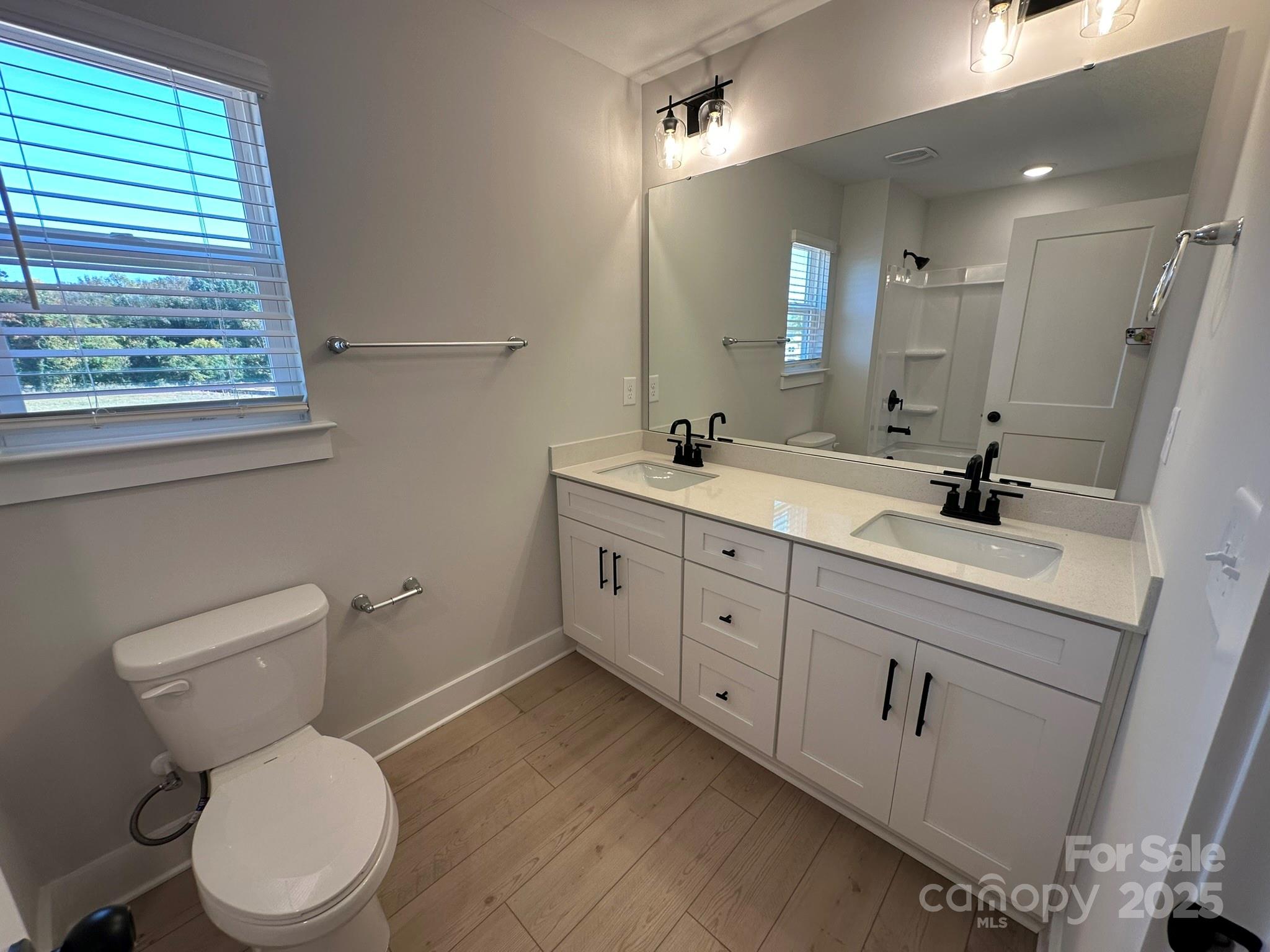 402 Limelight Road Property Photo 17