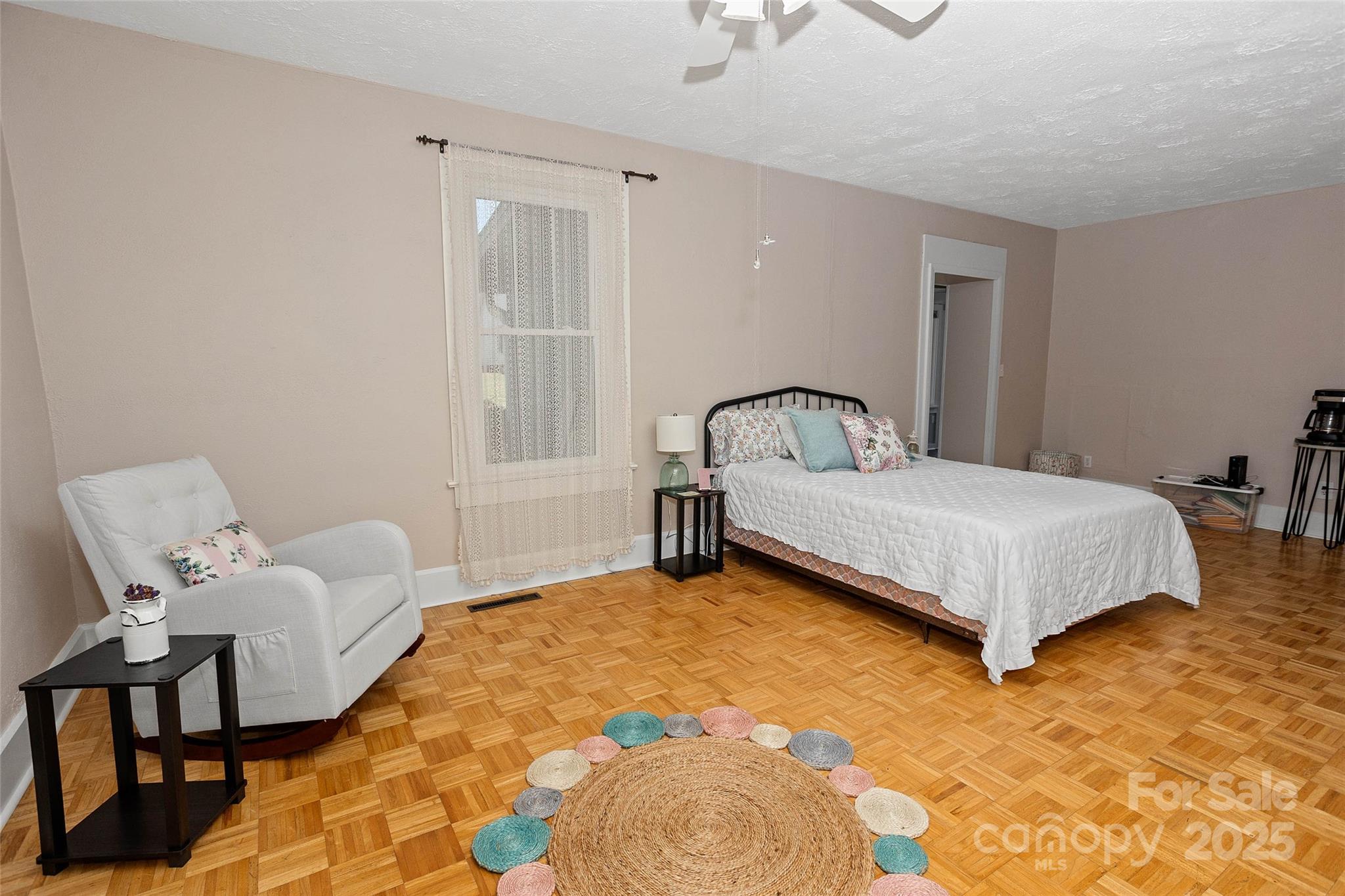 3471 & 3273 Chimney Rock Road Property Photo 16