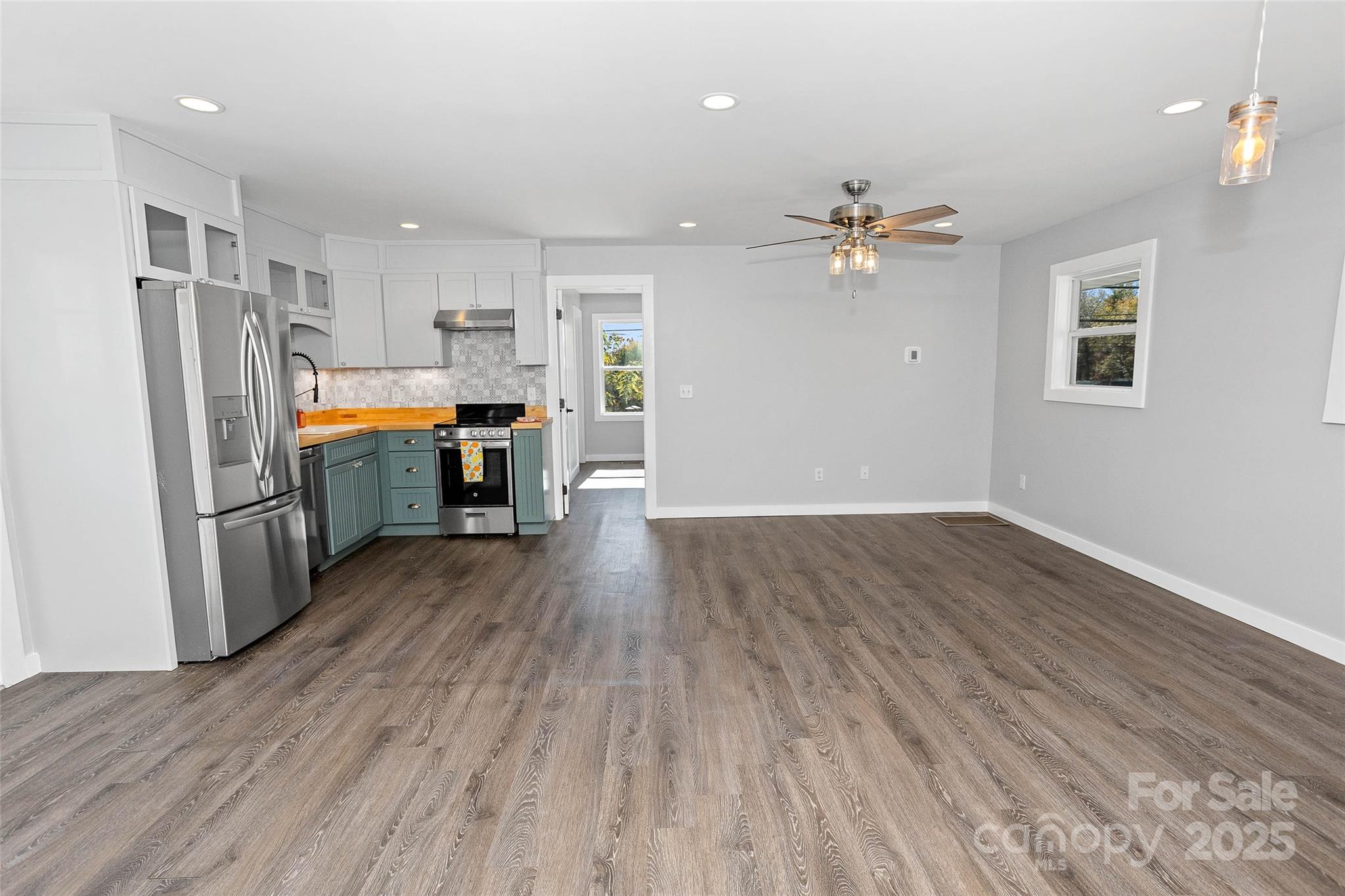 3471 & 3273 Chimney Rock Road Property Photo 39