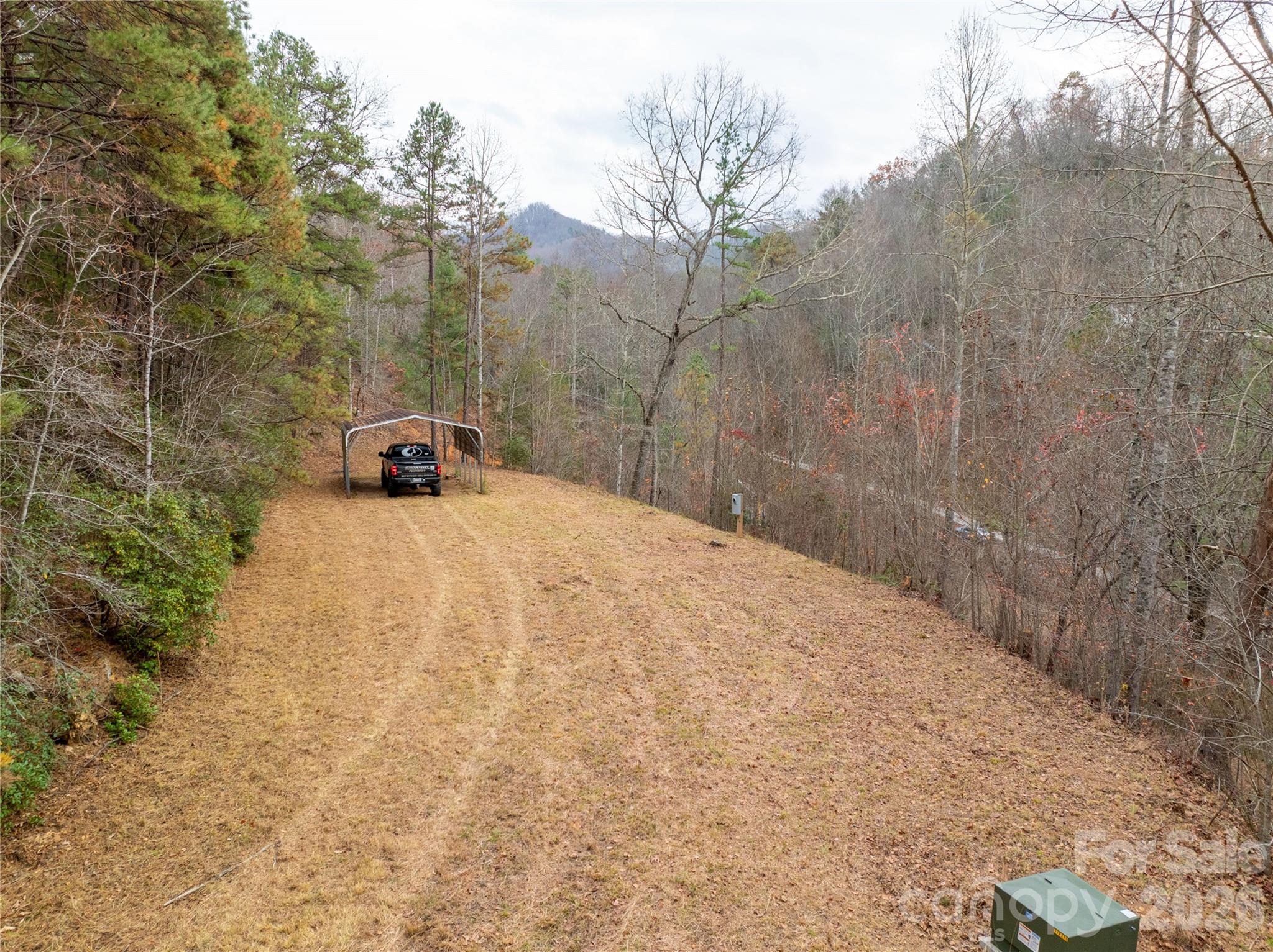 104 Robin Lane Property Photo 19