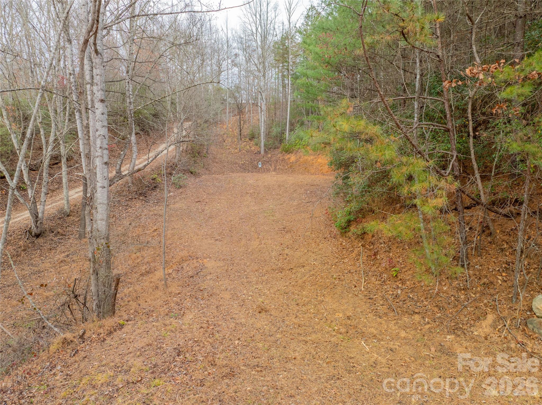 104 Robin Lane Property Photo 21