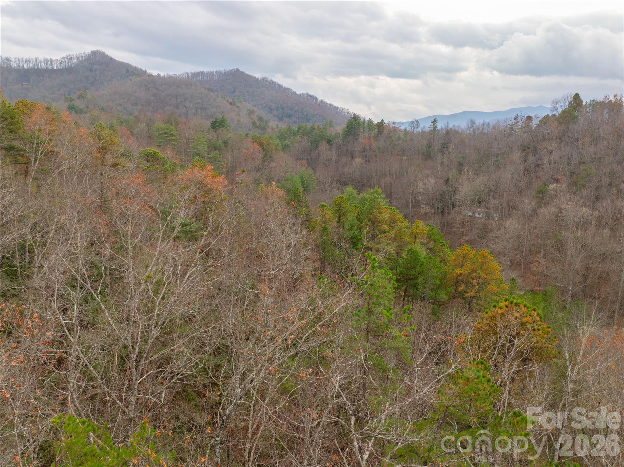 104 Robin Lane Property Photo 31
