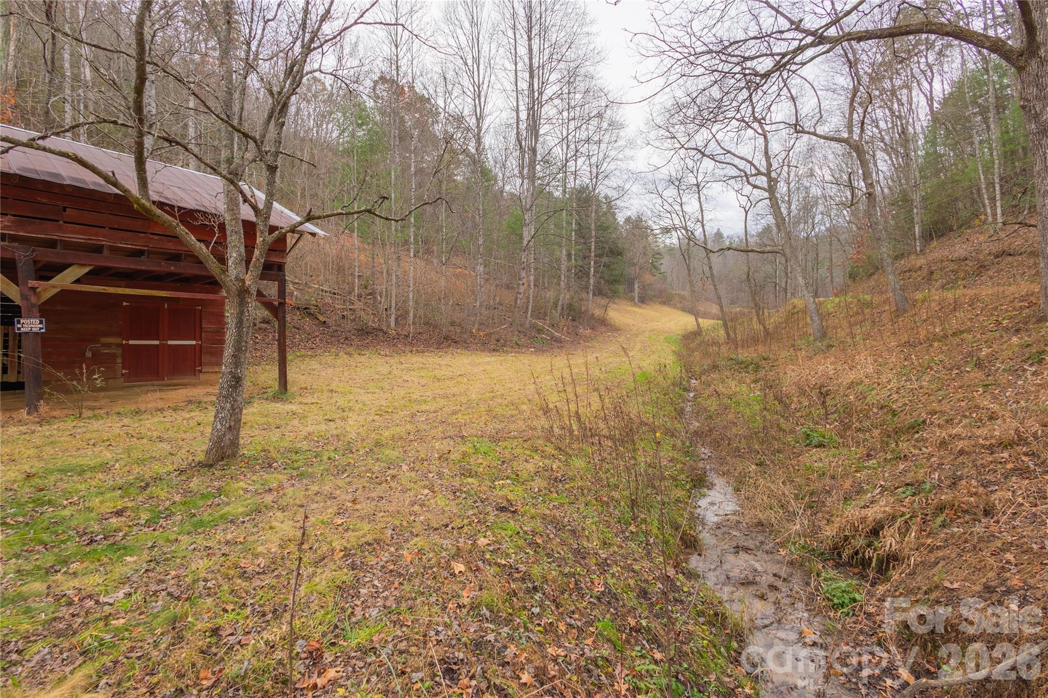 104 Robin Lane Property Photo 35