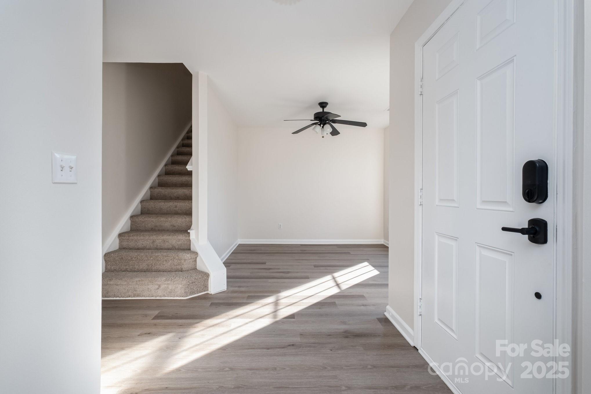 12250 Wallace Ridge Drive Property Photo 6