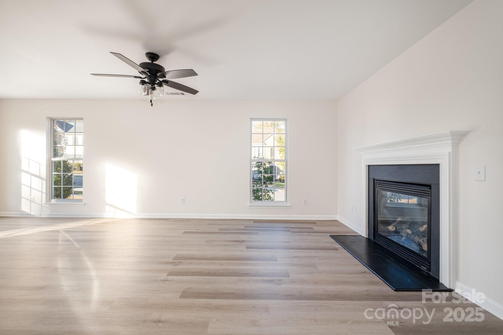 12250 Wallace Ridge Drive Property Photo 9