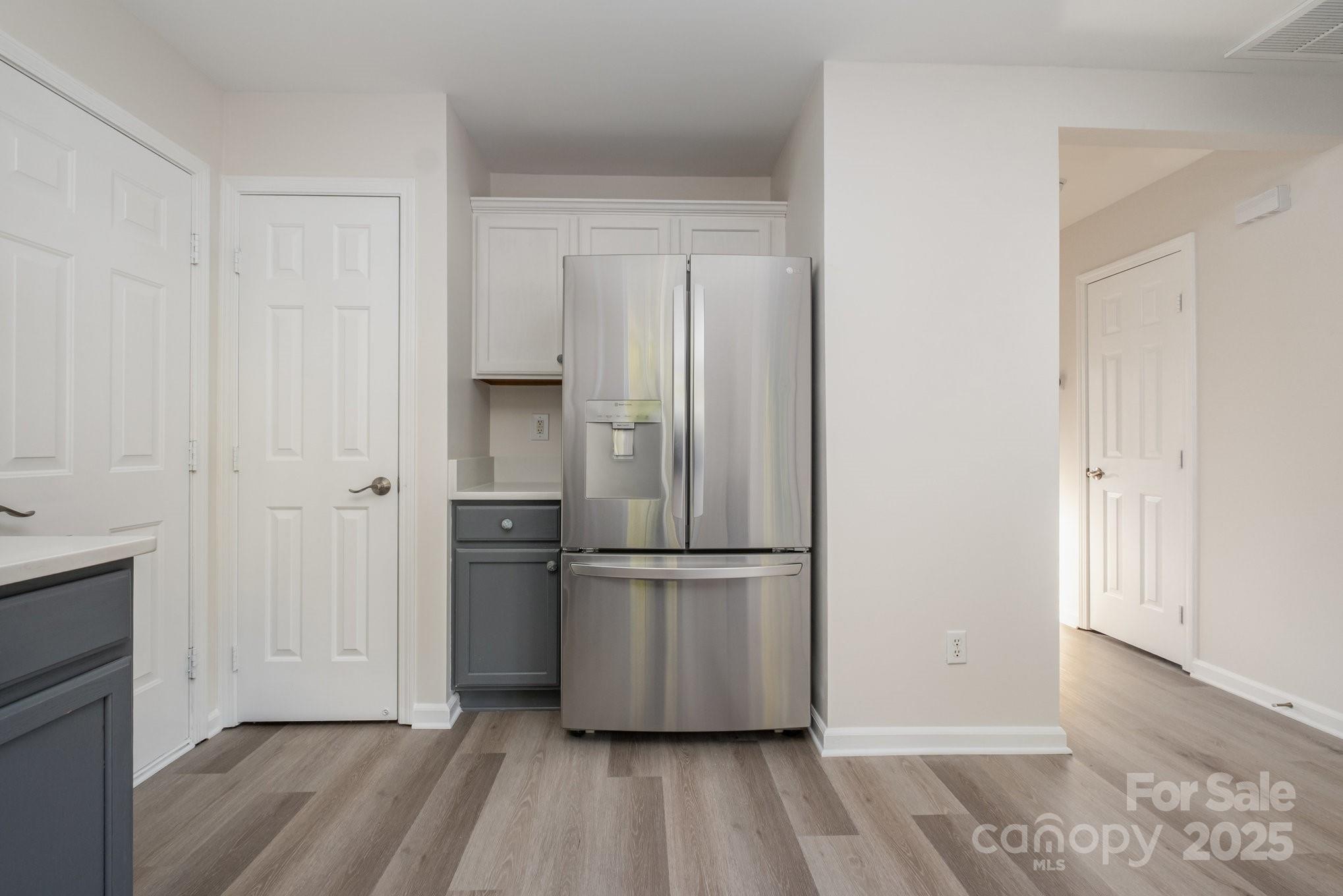 12250 Wallace Ridge Drive Property Photo 14