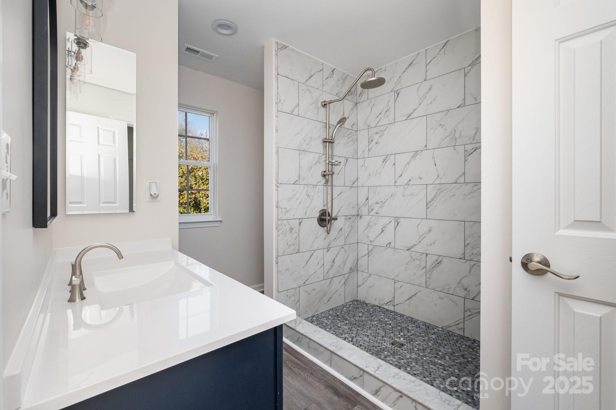 12250 Wallace Ridge Drive Property Photo 21