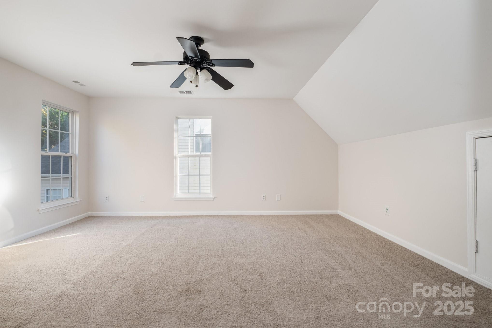 12250 Wallace Ridge Drive Property Photo 24