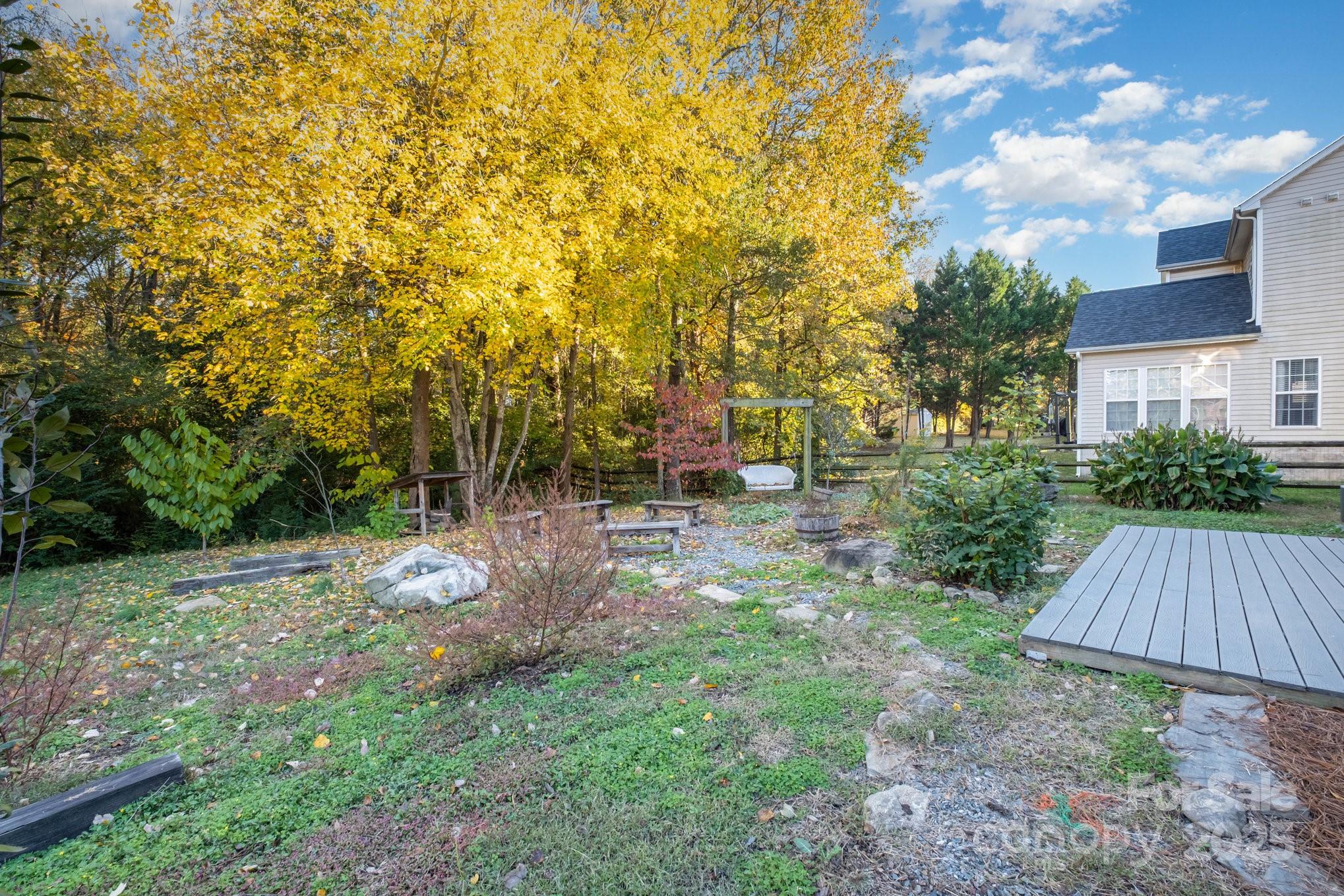 12250 Wallace Ridge Drive Property Photo 31