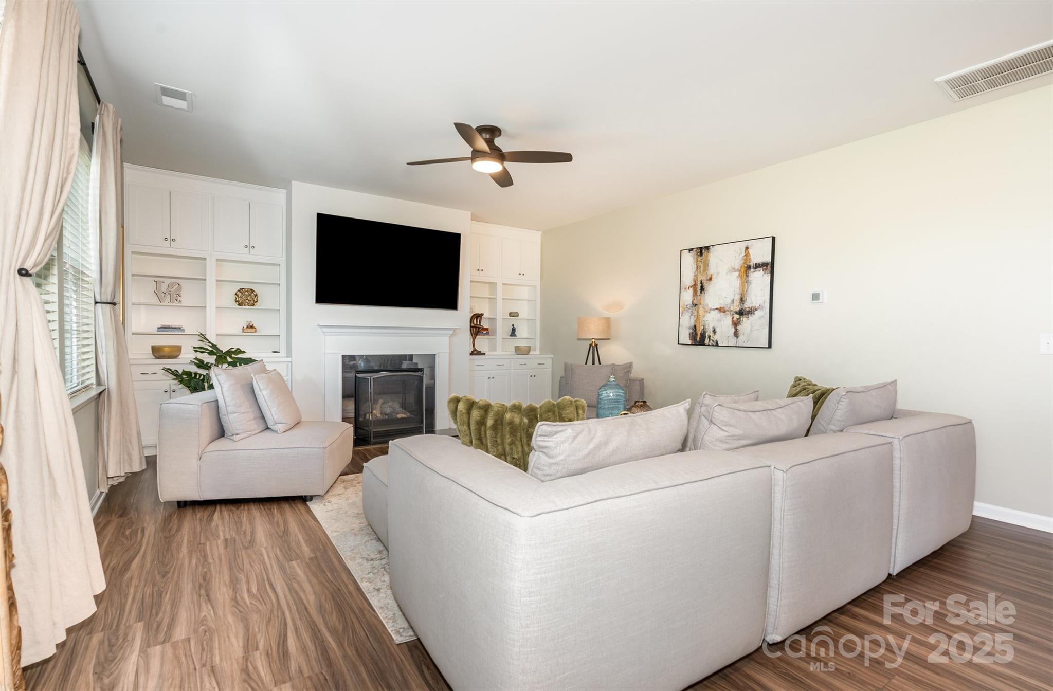 4033 Whipcord Drive Property Photo 11