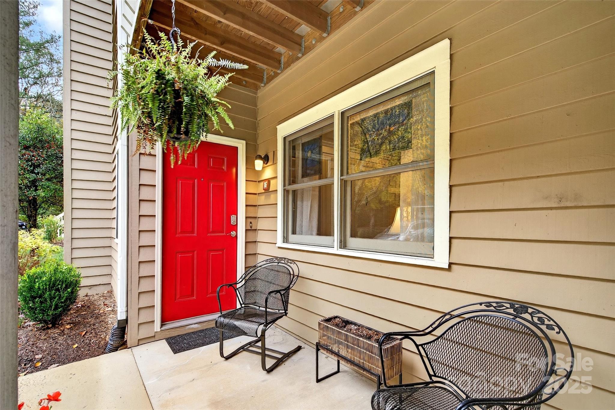 16 Timberlake Drive Property Photo 3