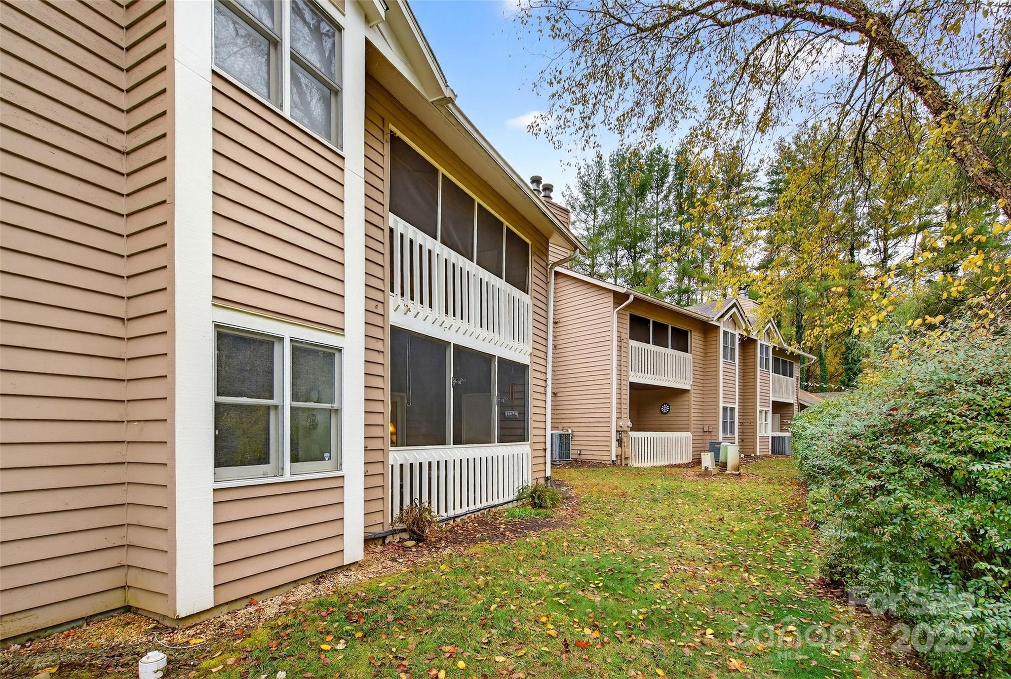 16 Timberlake Drive Property Photo 5