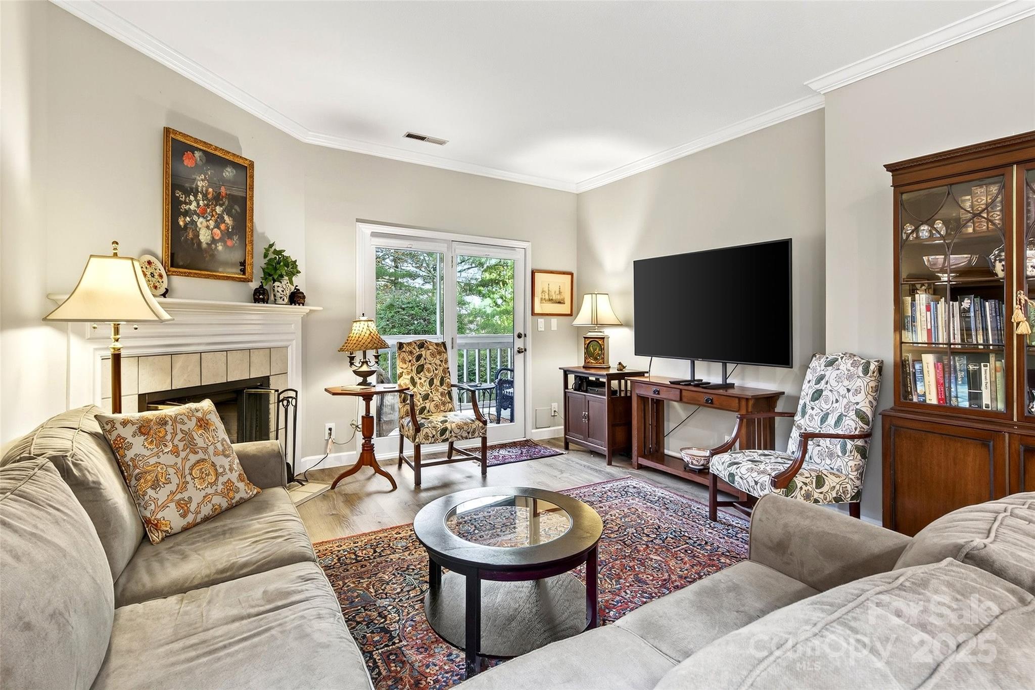 16 Timberlake Drive Property Photo 6