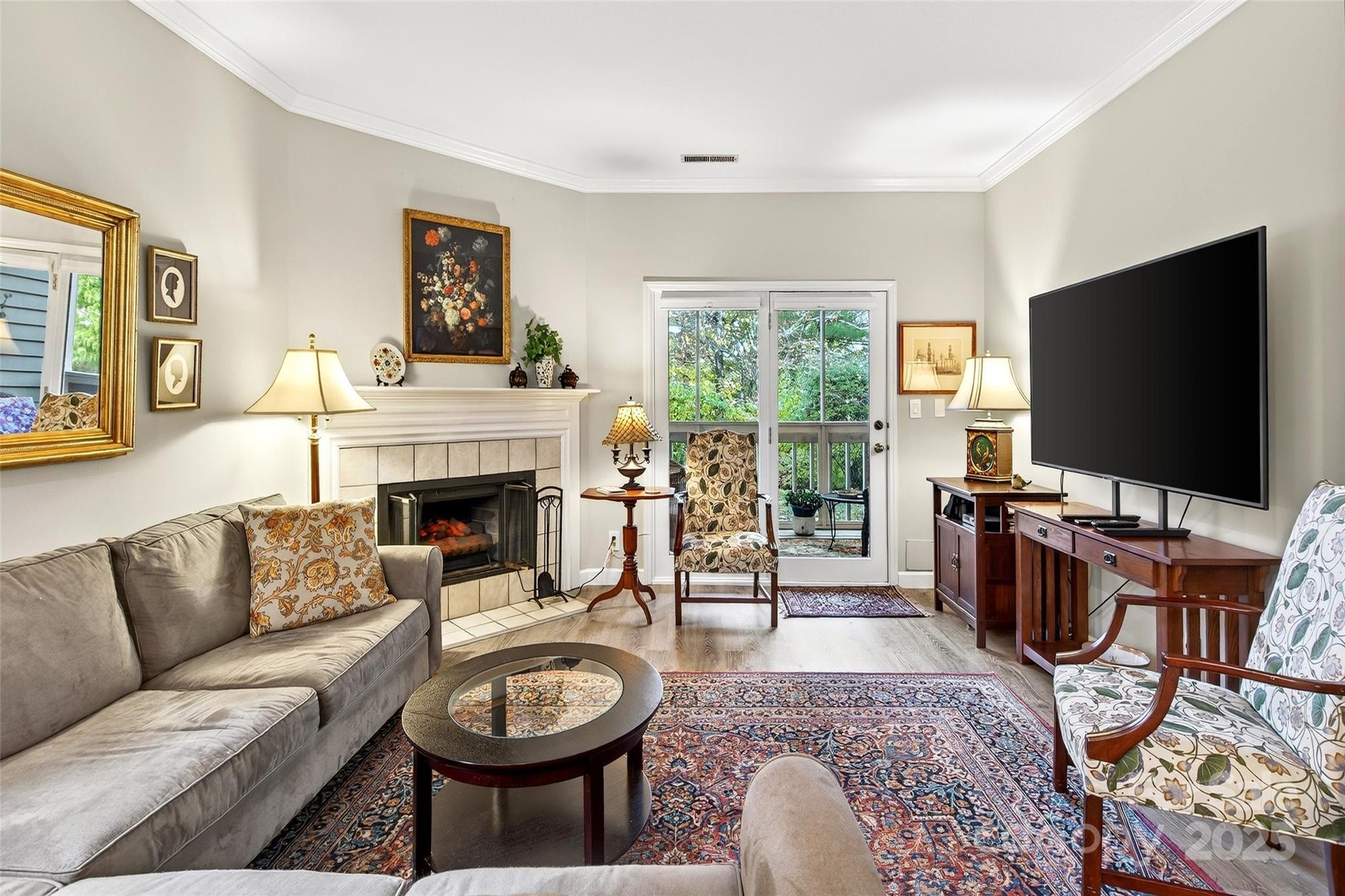 16 Timberlake Drive Property Photo 8