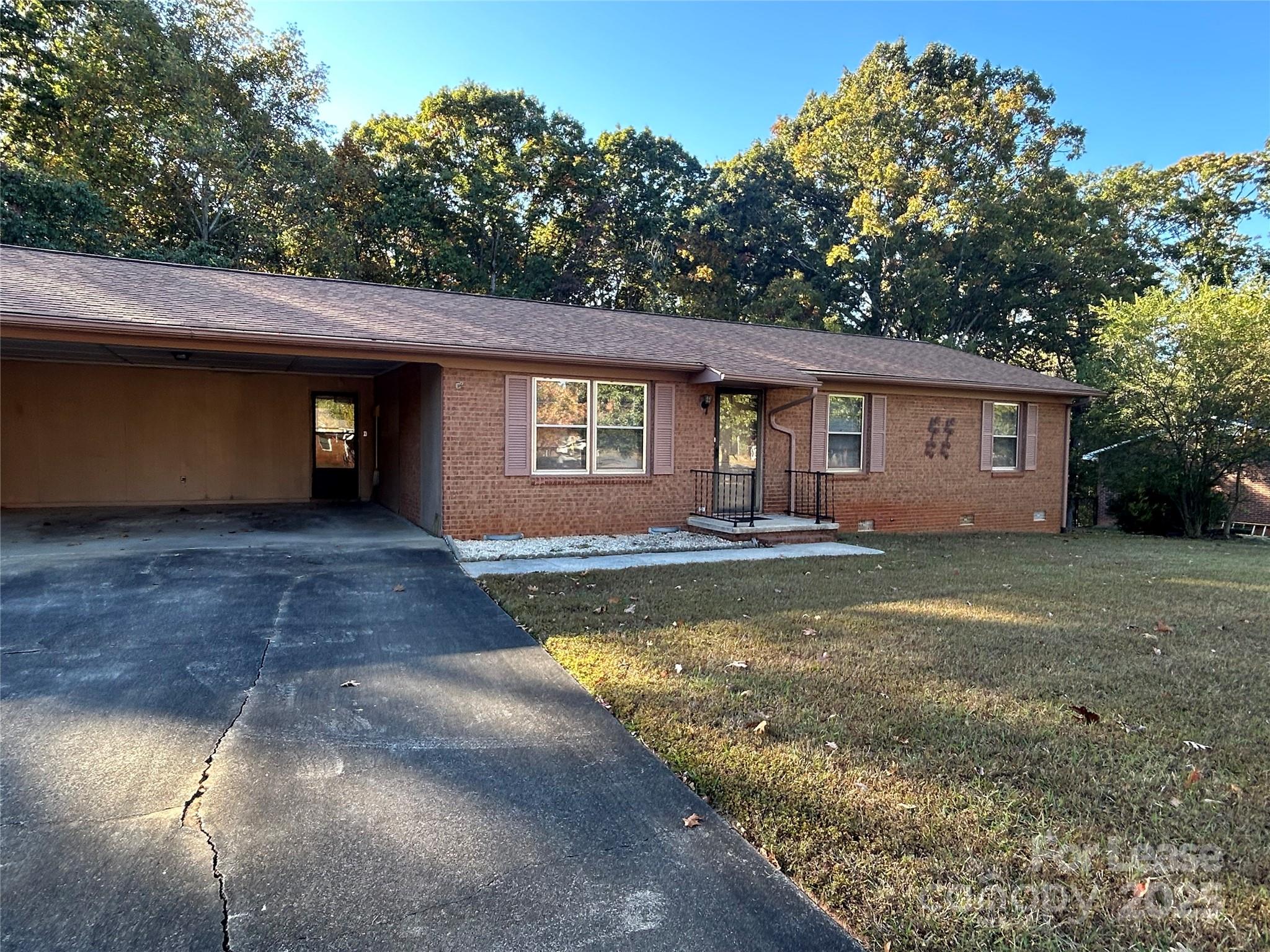 3106 Brady Hoffman Road Property Photo 2