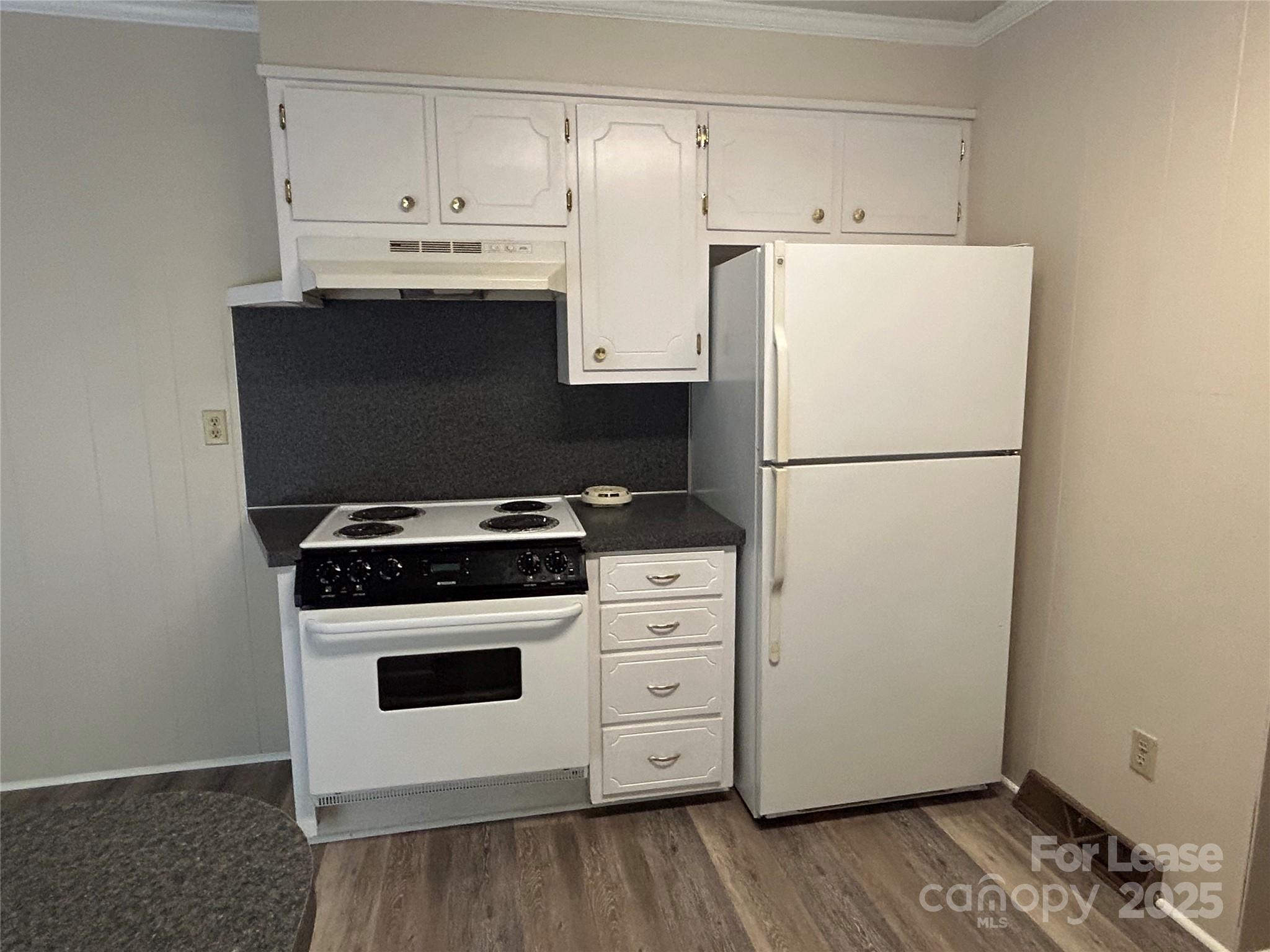 3106 Brady Hoffman Road Property Photo 3