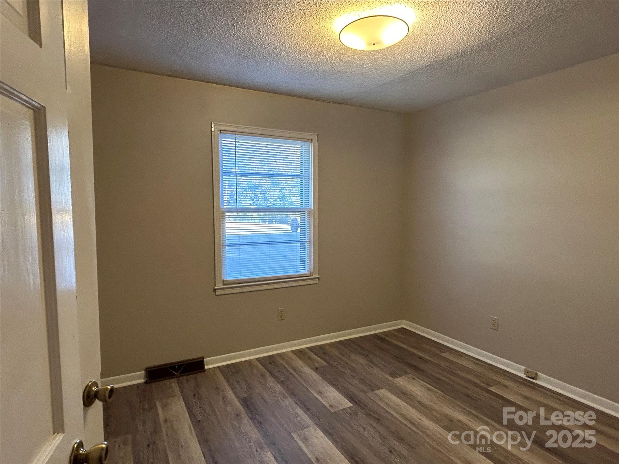 3106 Brady Hoffman Road Property Photo 13