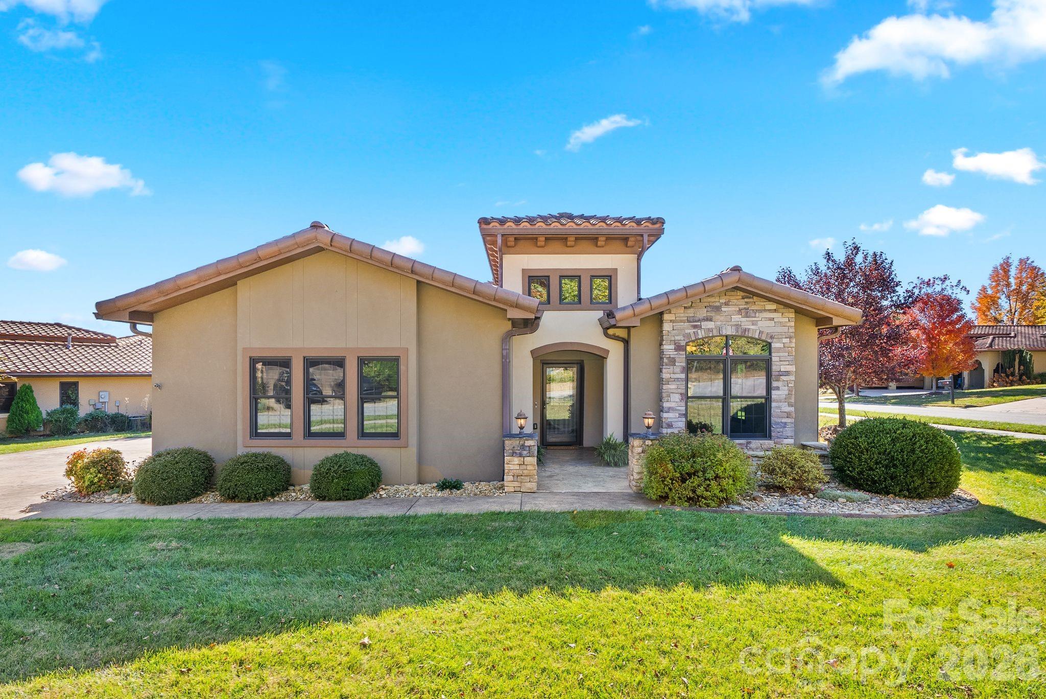 4 Pacifico Drive Property Photo 2