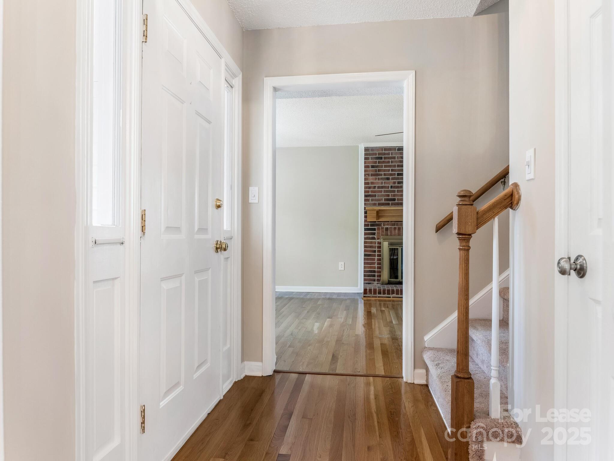 9701 Kent Village Drive Property Photo 3