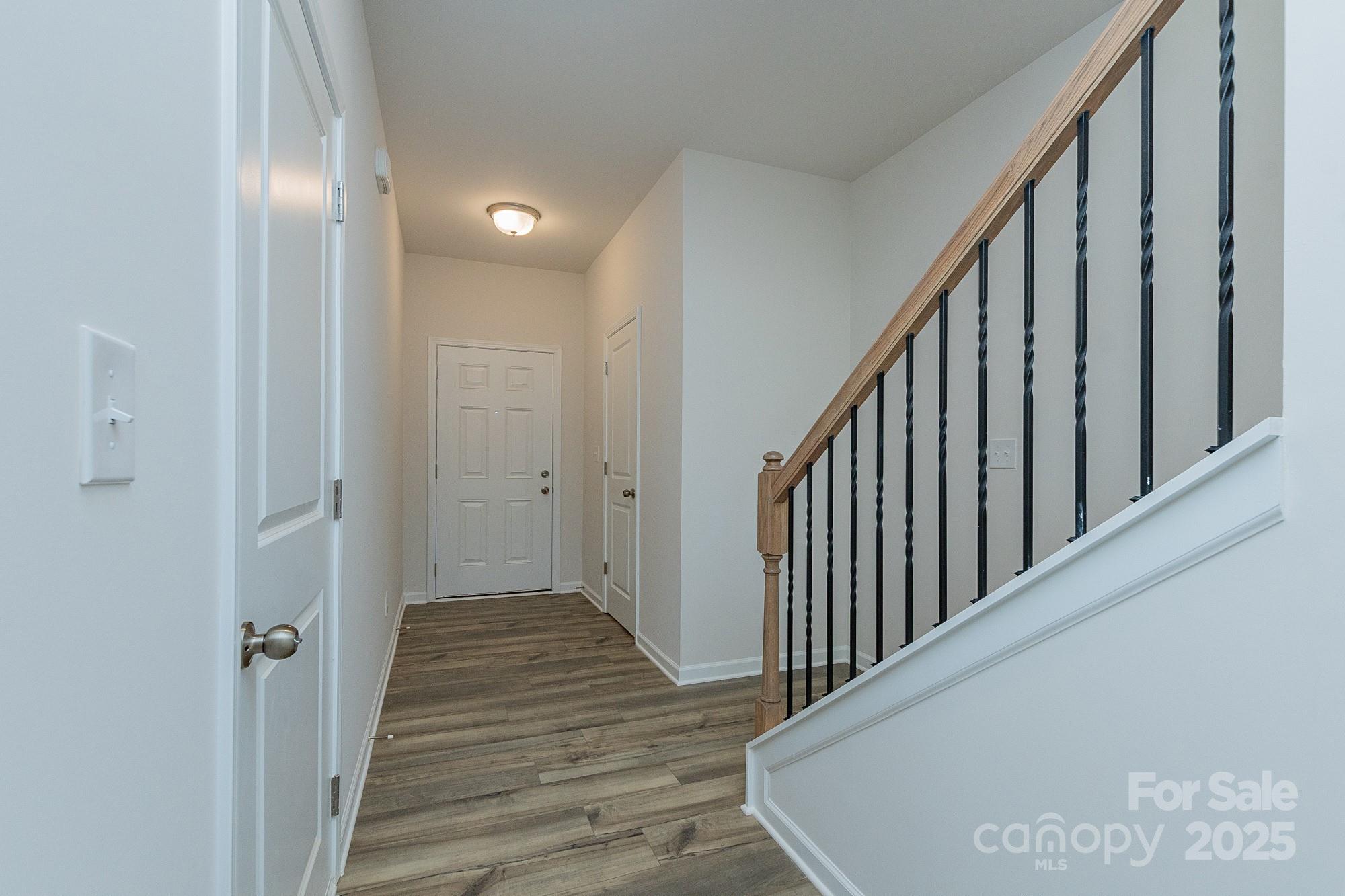 1212 Langston Lane Property Photo 5