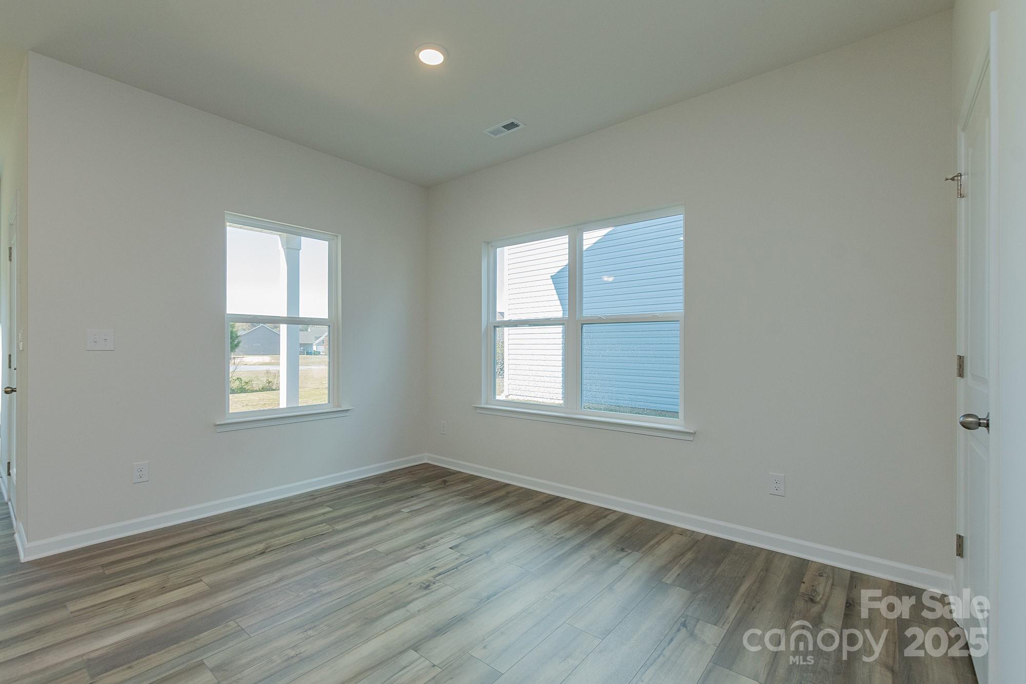 1212 Langston Lane Property Photo 12