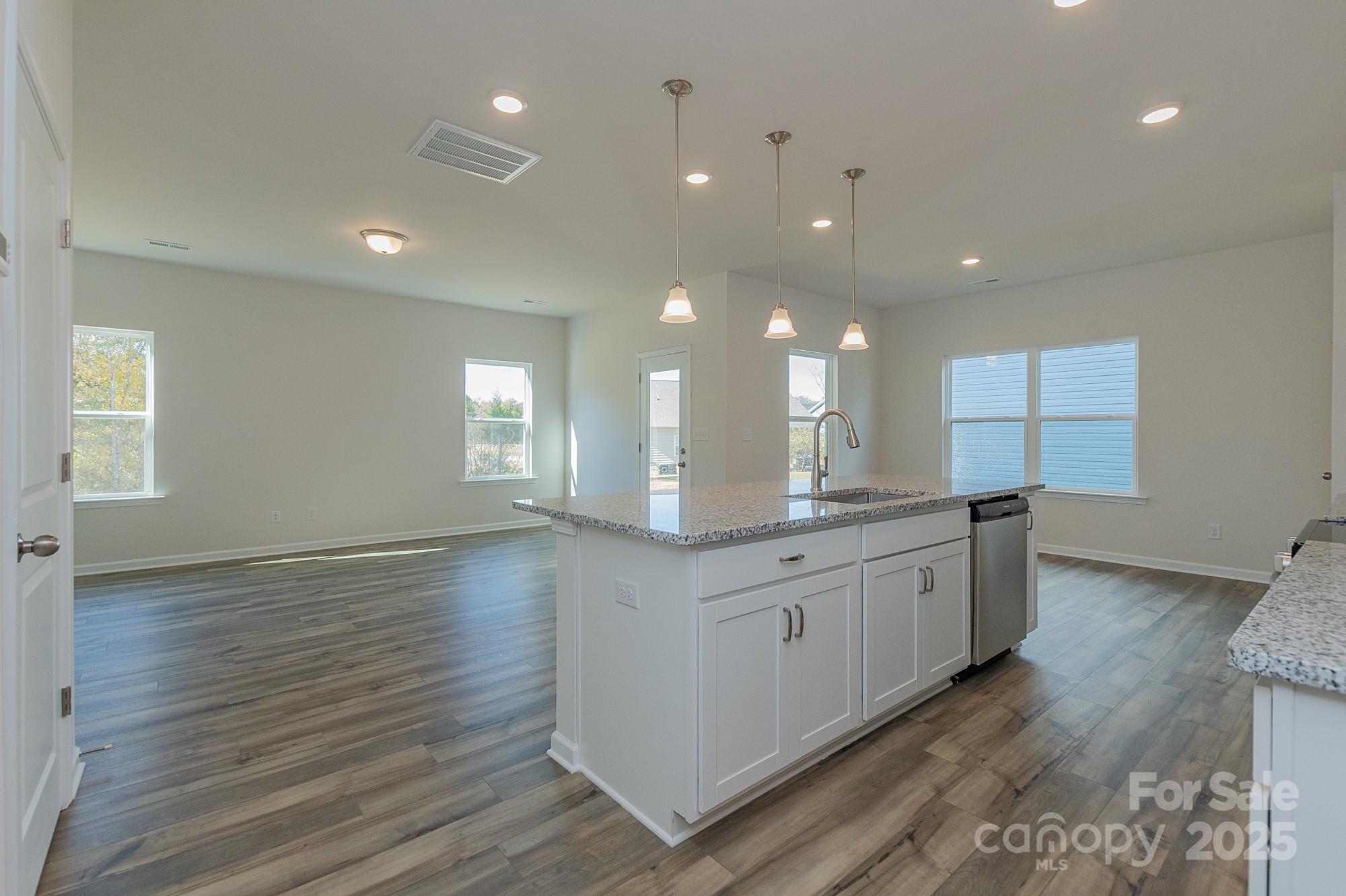 1212 Langston Lane Property Photo 17