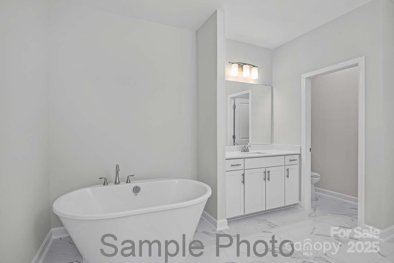 3021 Hayes Ridge Drive 24 Property Photo 14