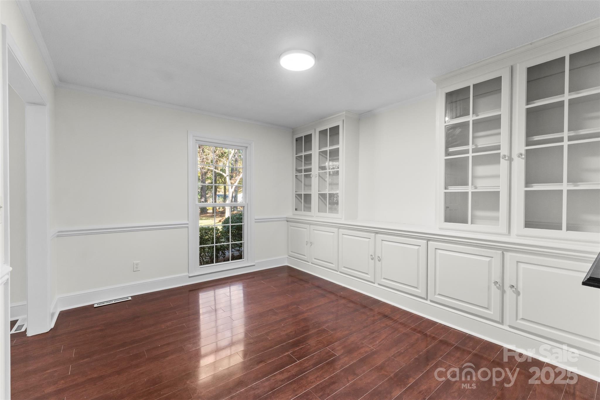 5420 Saddlewood Lane Property Photo 17