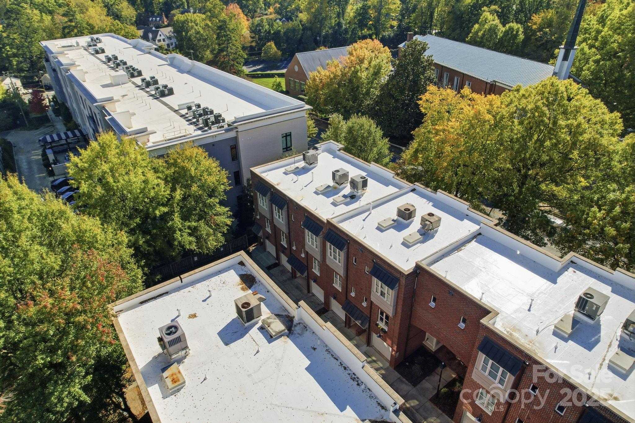 100 N Laurel Avenue 115 Property Photo 41