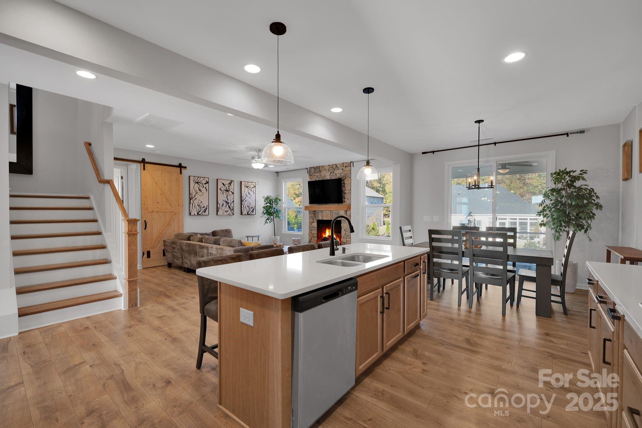 7070 Irongate Drive Property Photo 10