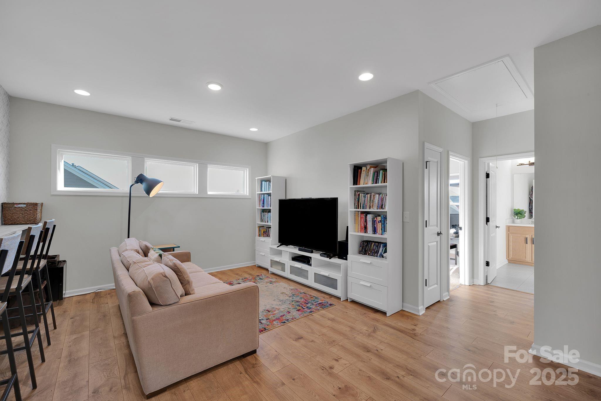 7070 Irongate Drive Property Photo 21