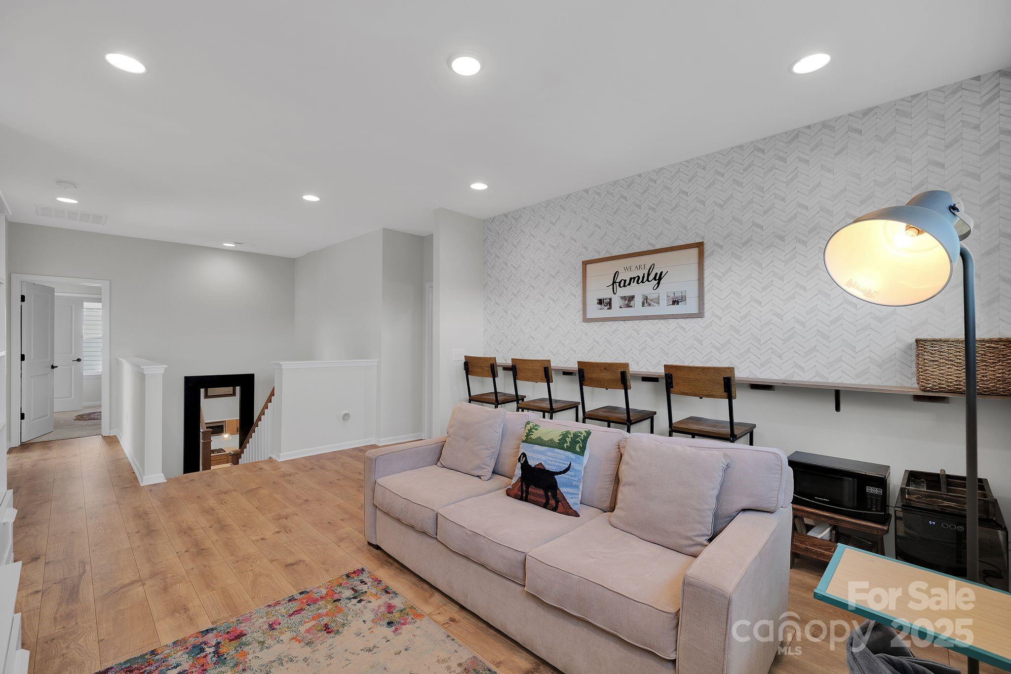 7070 Irongate Drive Property Photo 22