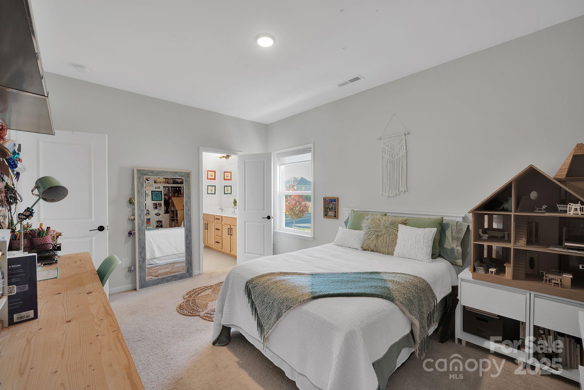 7070 Irongate Drive Property Photo 37