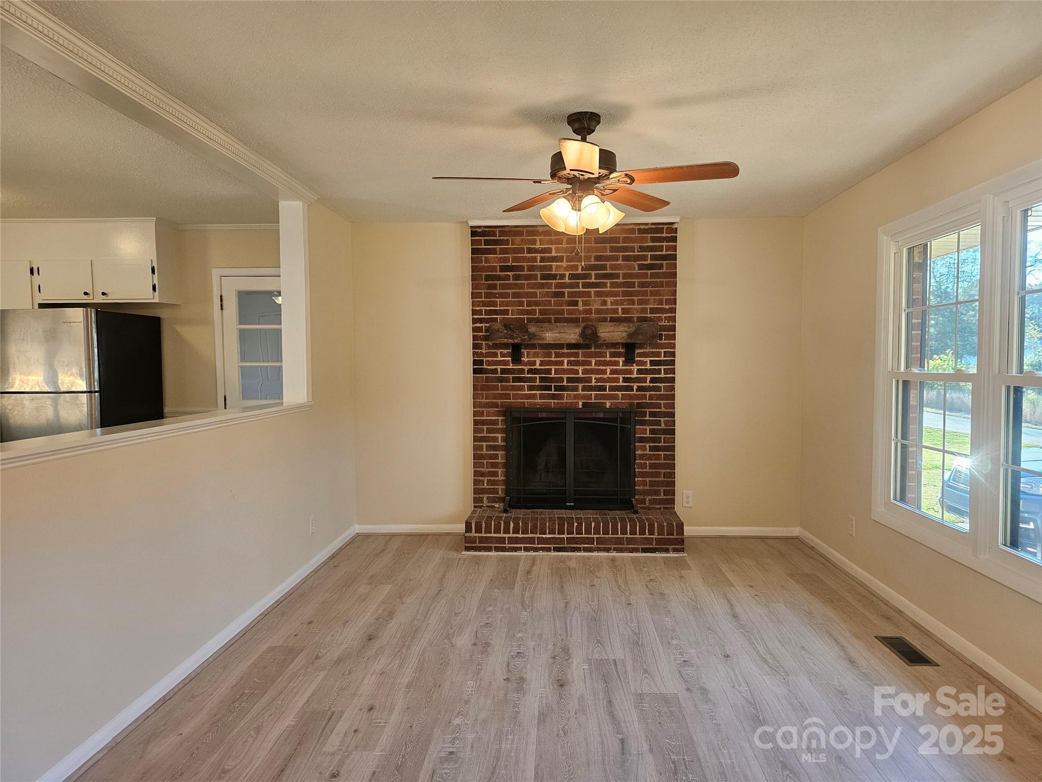 3025 Downing Street Property Photo 2