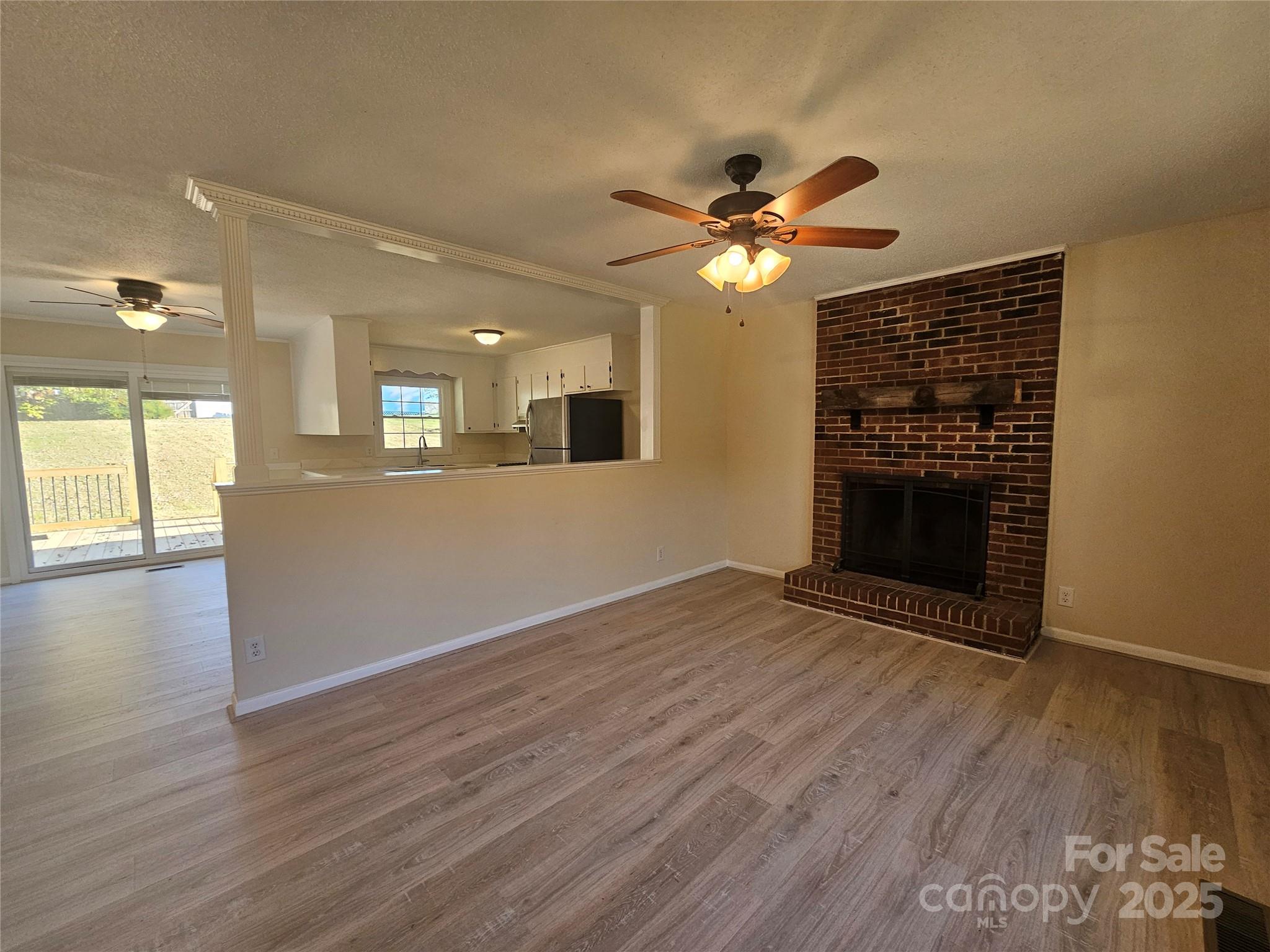 3025 Downing Street Property Photo 3