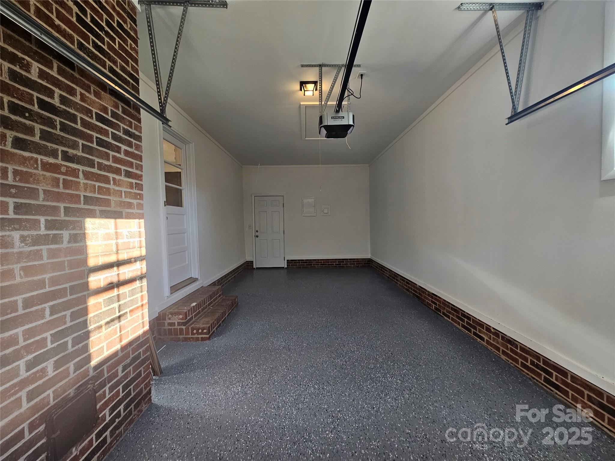 3025 Downing Street Property Photo 21