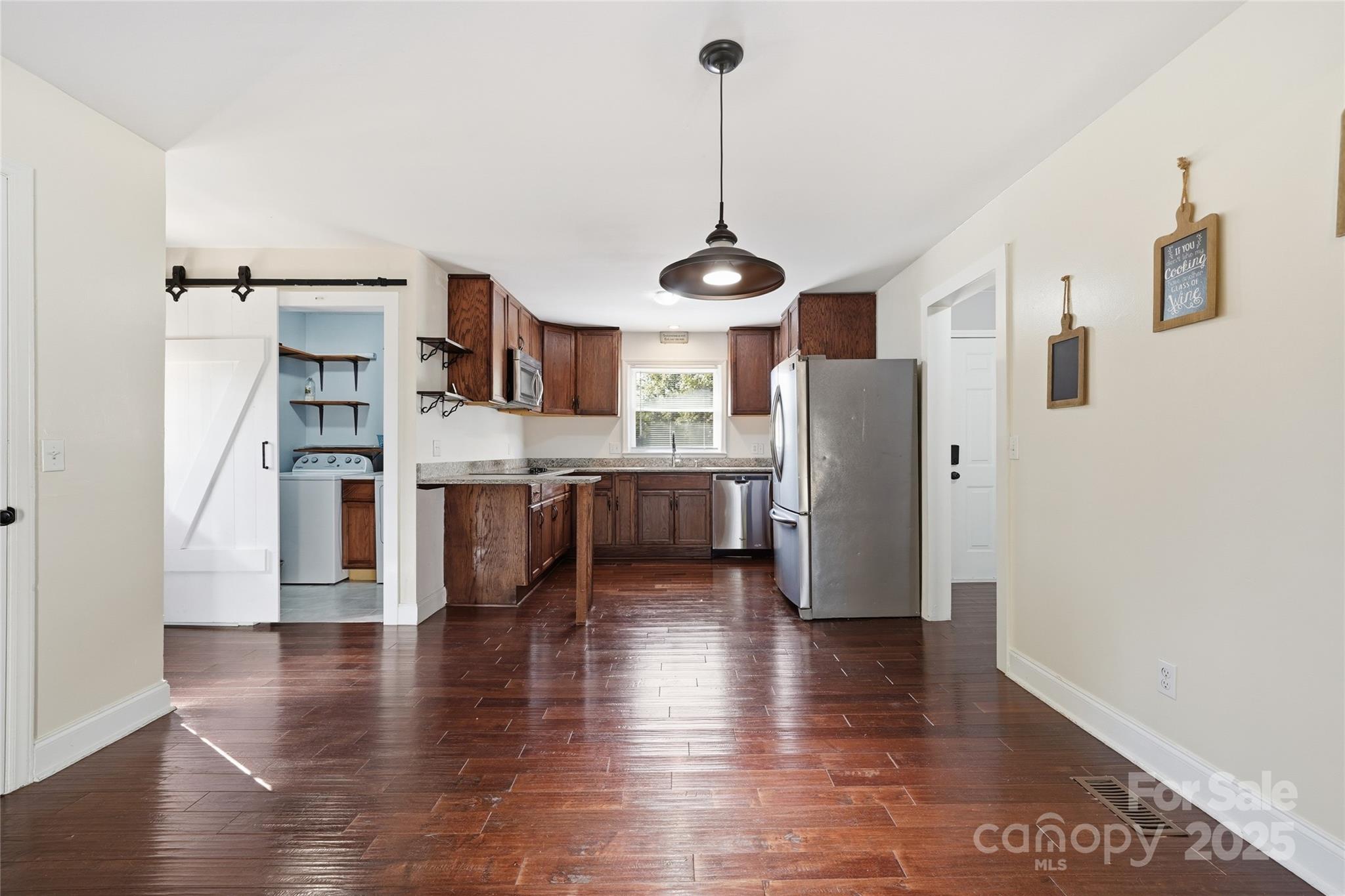 501 Vista Grande Circle Property Photo 12