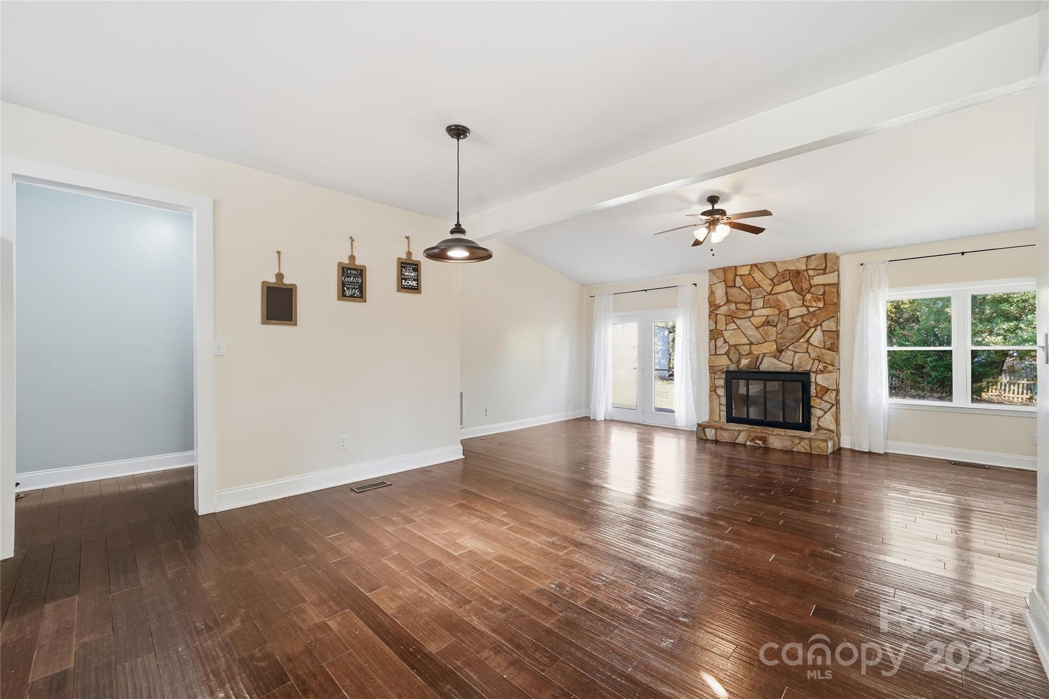 501 Vista Grande Circle Property Photo 13