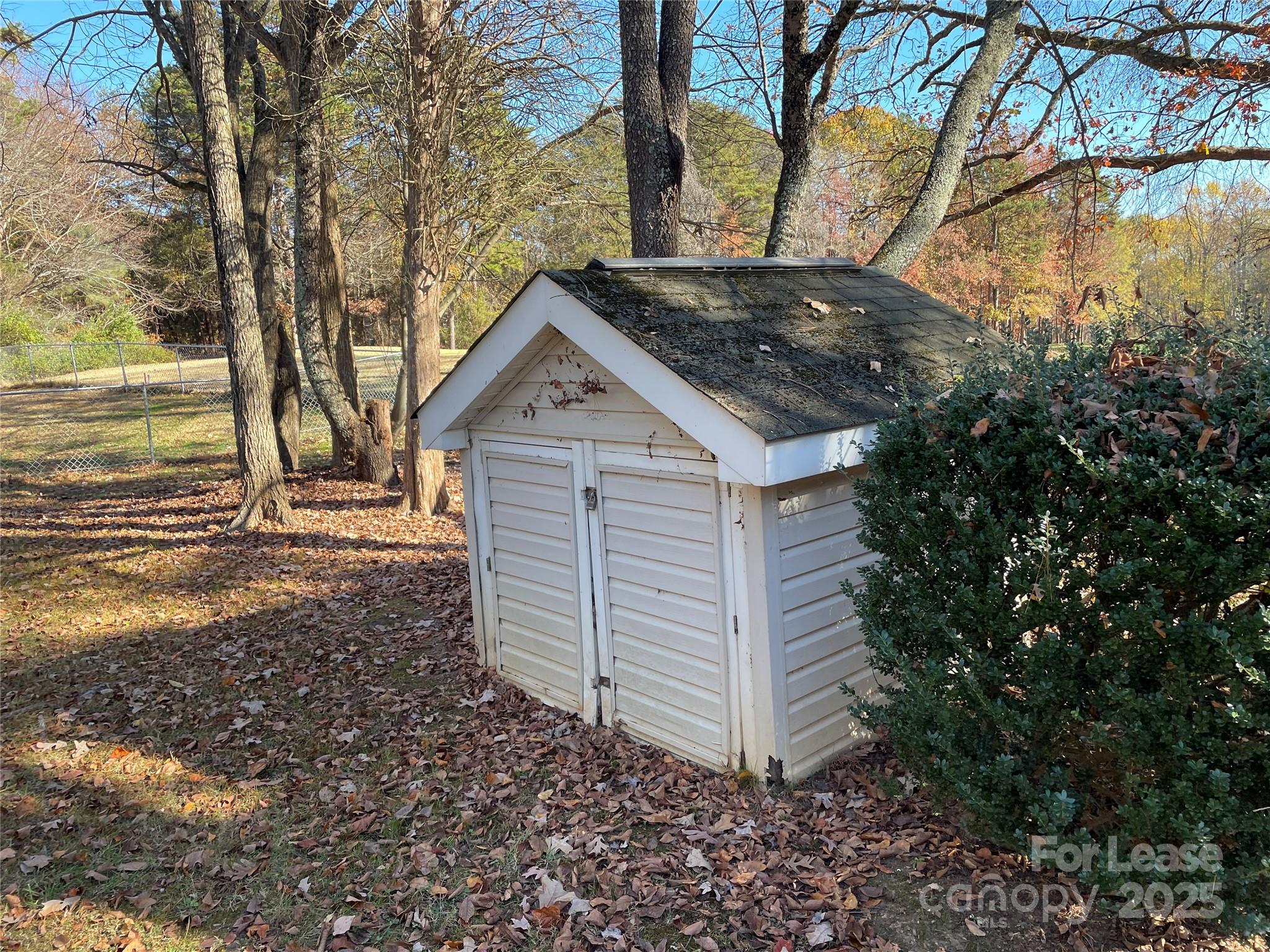 181 Isle Of Pines Road 181 Property Photo 25