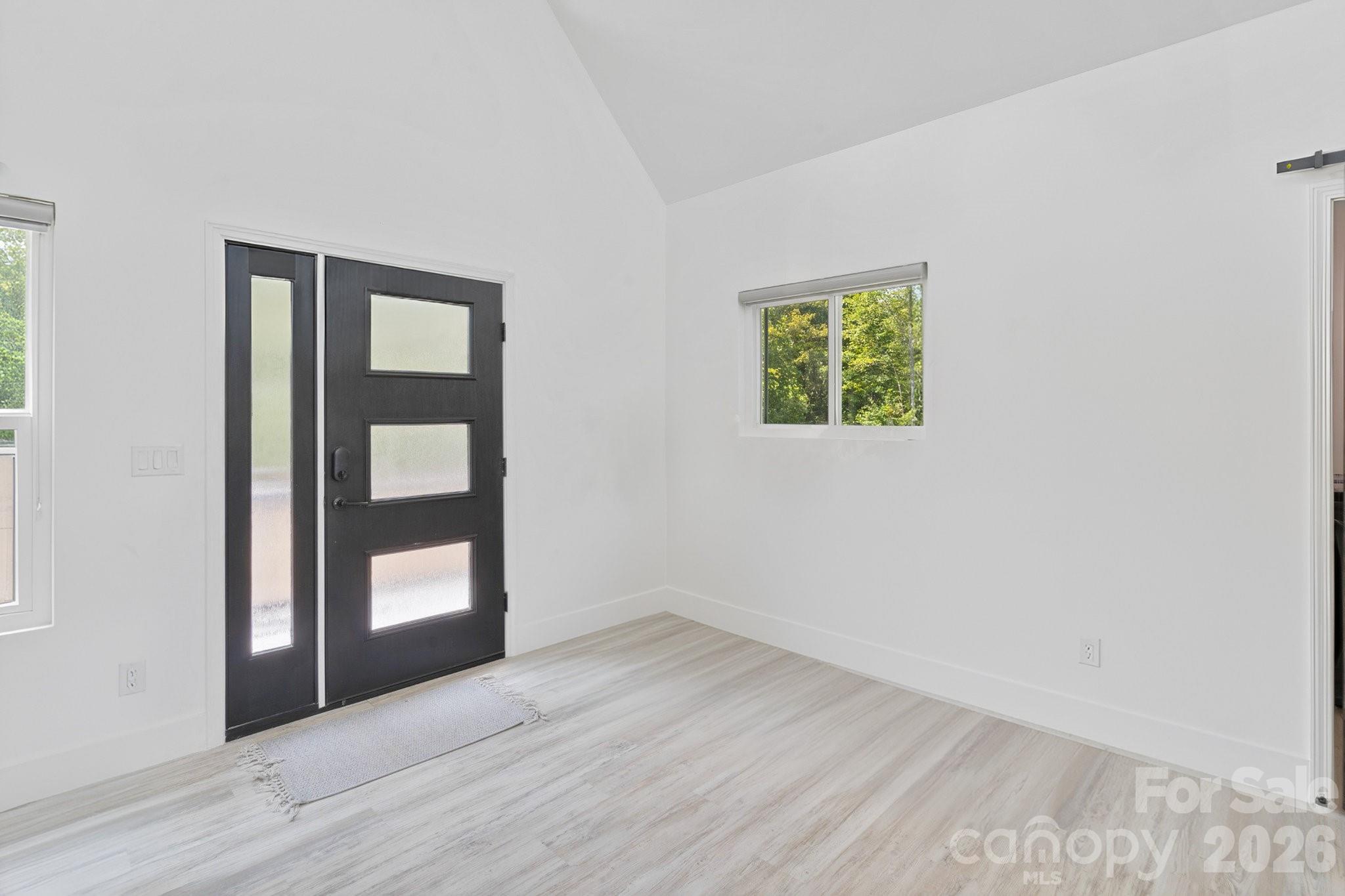 456 Hickory Loop Property Photo 7