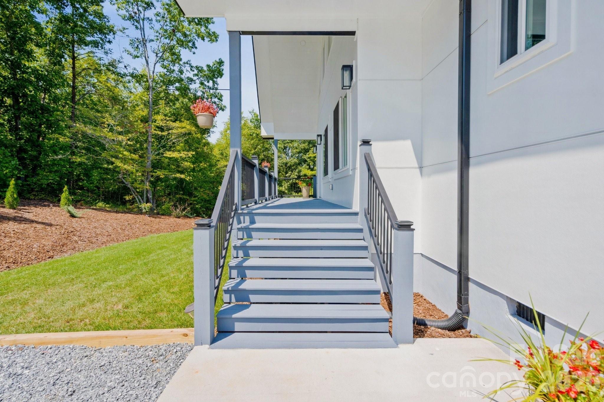 456 Hickory Loop Property Photo 17