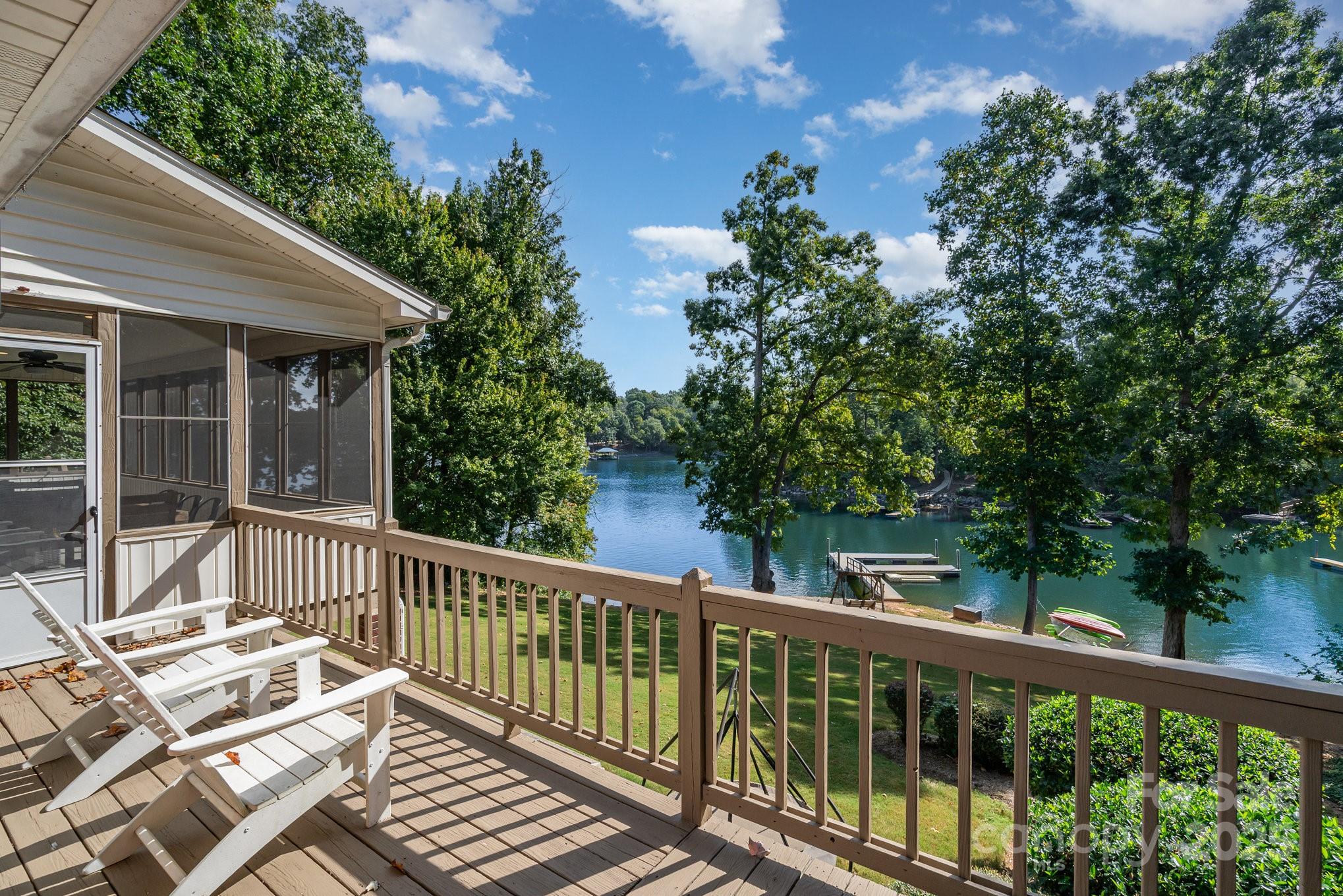 242 Waddell Road Property Photo 18