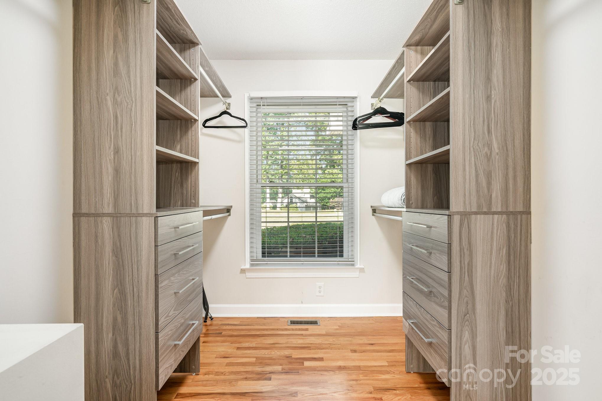 242 Waddell Road Property Photo 23