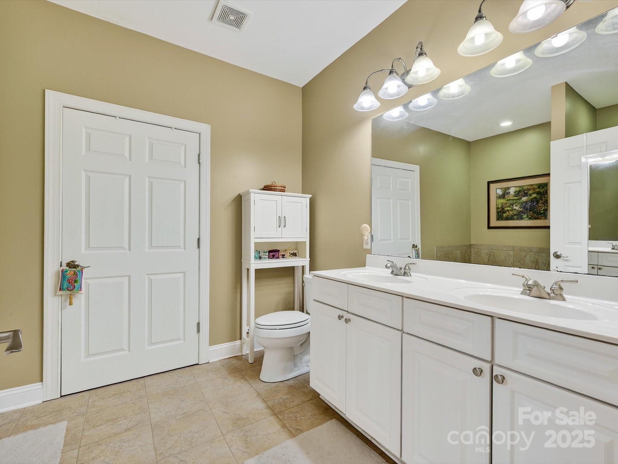 310 Liverpool Road Property Photo 16