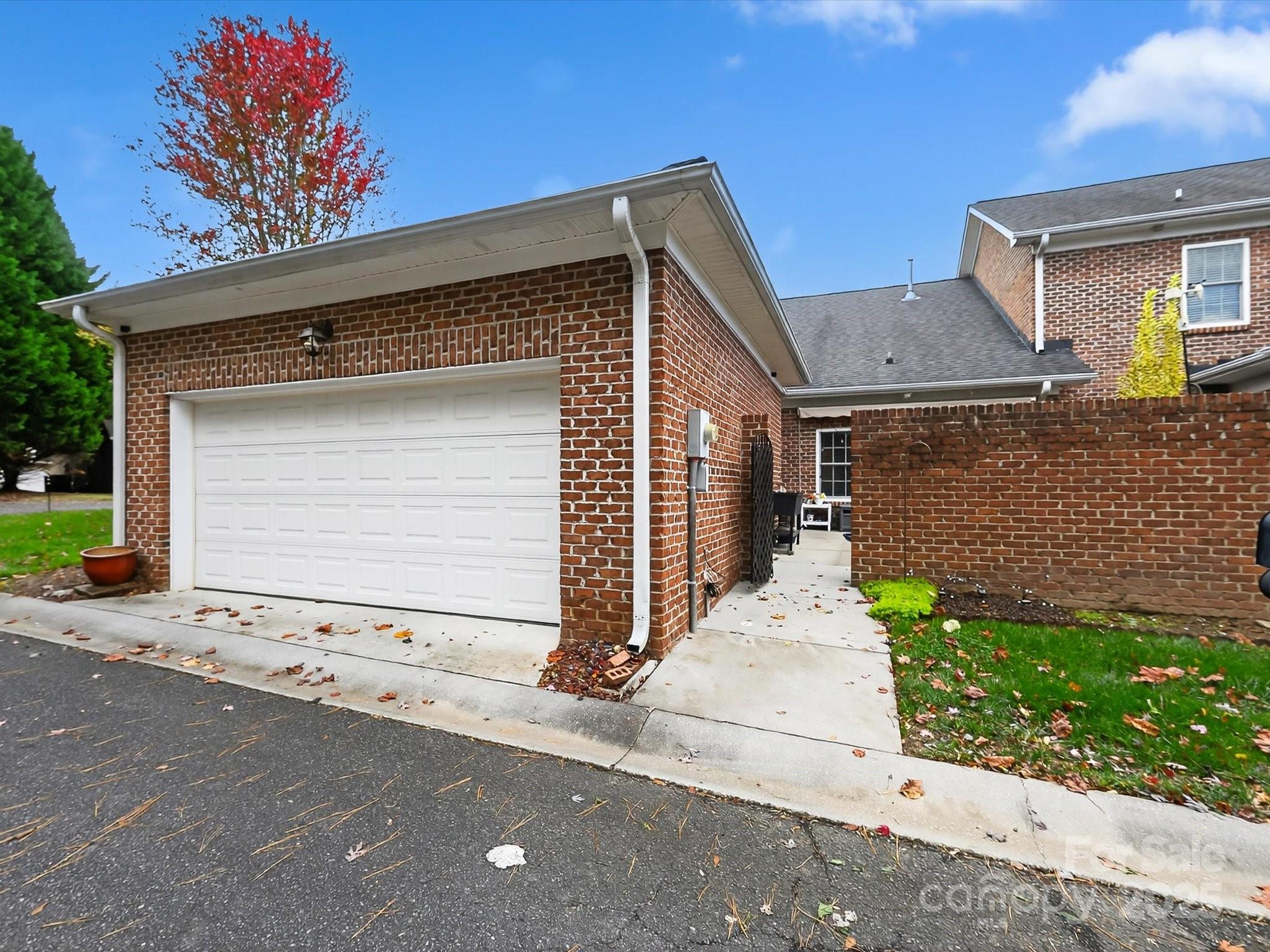 310 Liverpool Road Property Photo 26